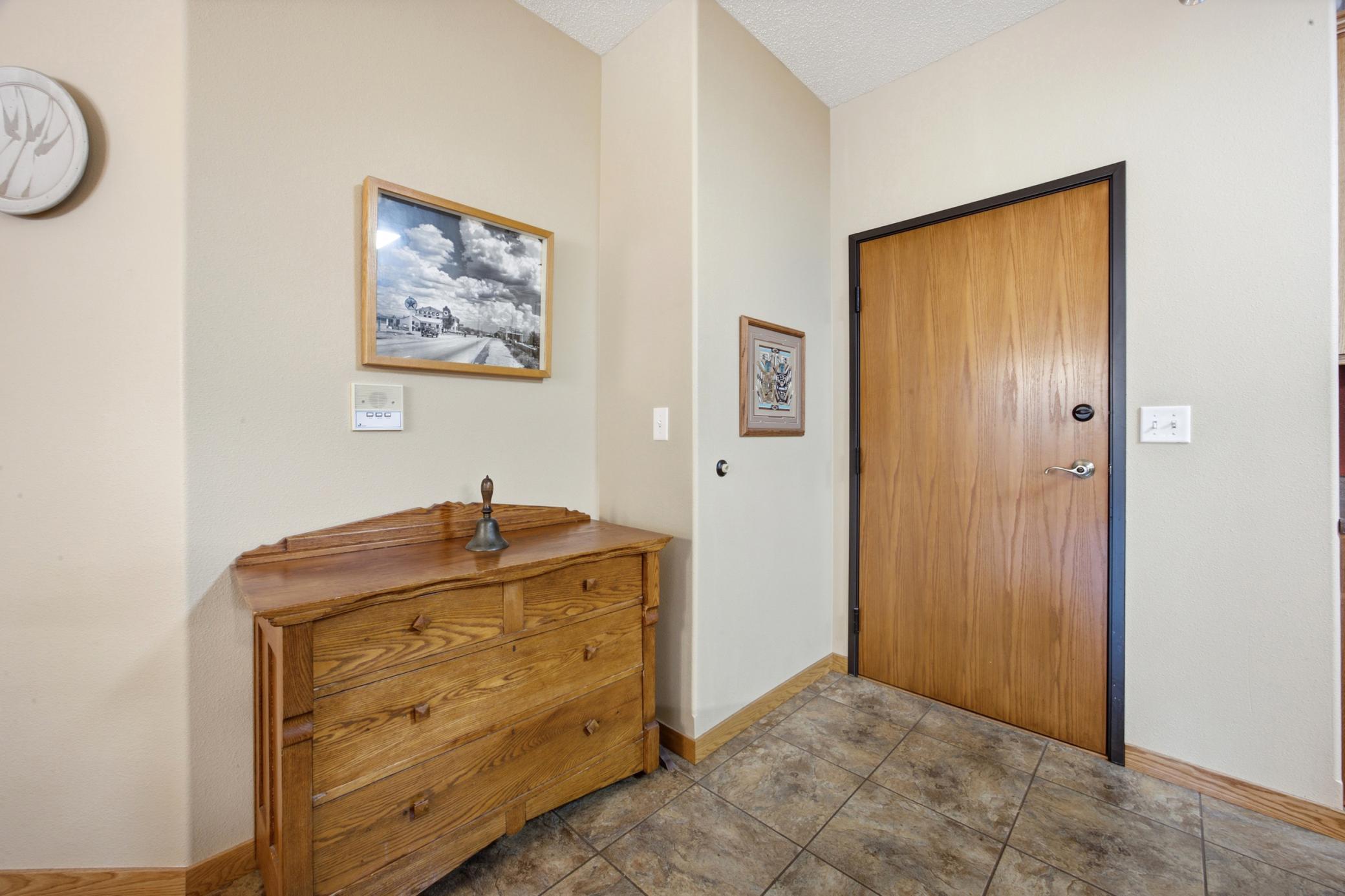 3rd image of 203 6th St S, Moorhead, MN 56560