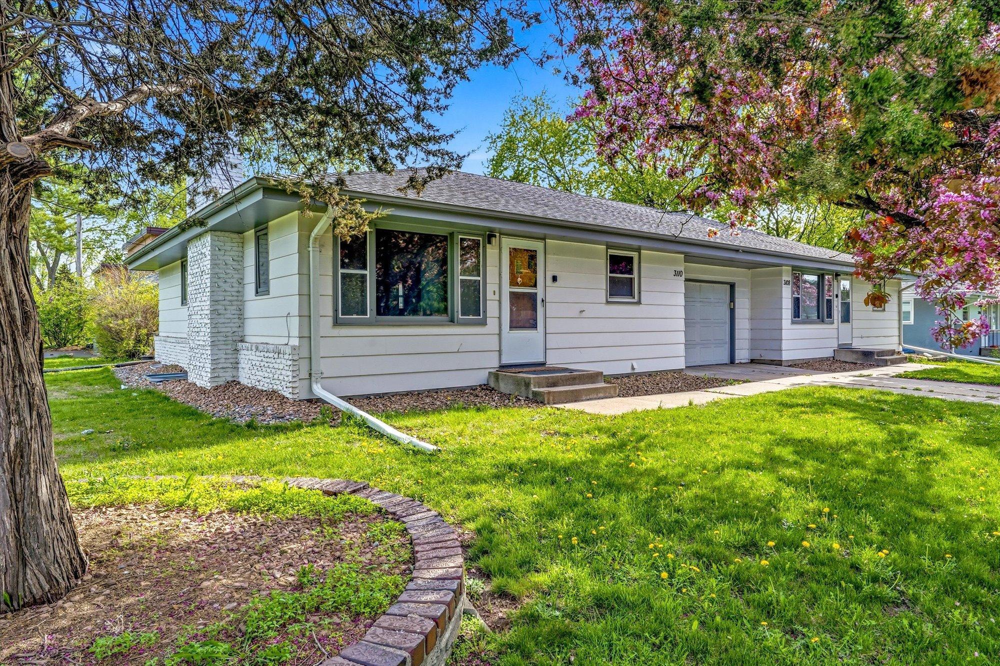 3rd image of 3108 39Th Ave Ne, Saint Anthony, MN 55421 | MLS# 7073168