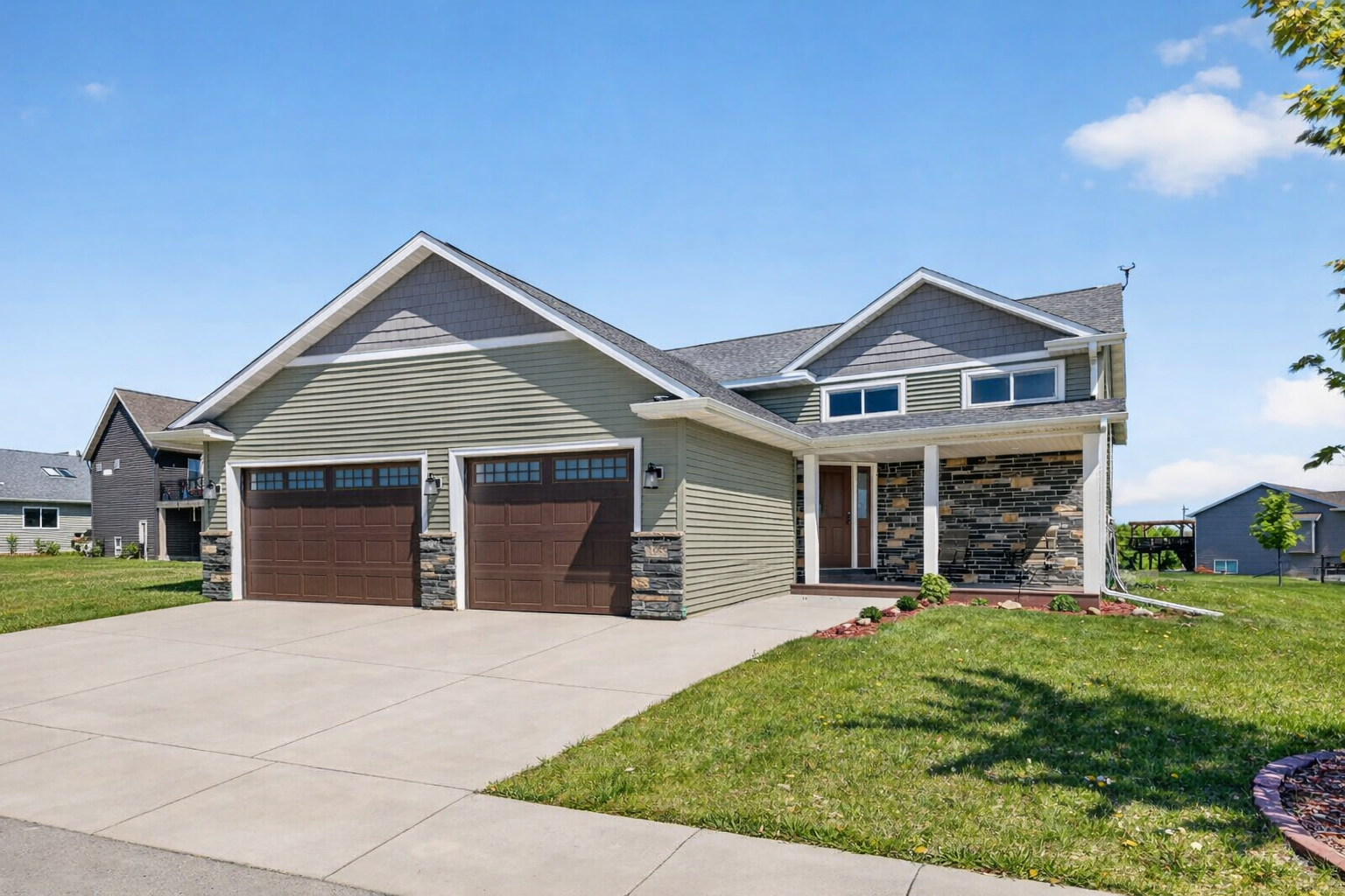 1st image of 1565 Brandt Dr Ne, Byron, MN 55920 | MLS# 7073180