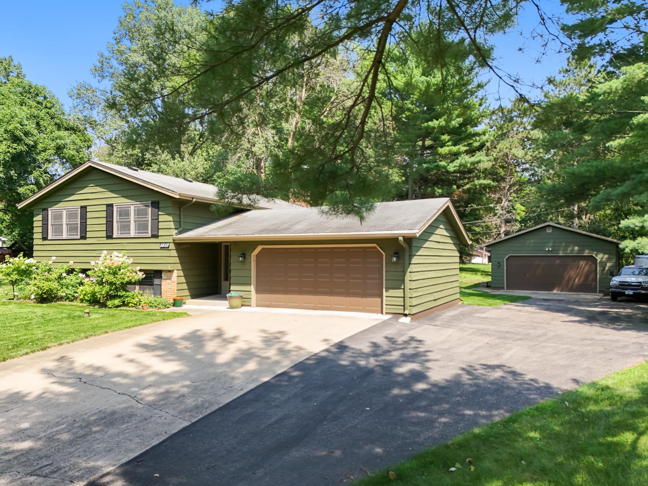 Homes for sale in Minnetonka, MN | 5649 Rebecca Ln, Minnetonka, MN 55345 | MLS# 7073611