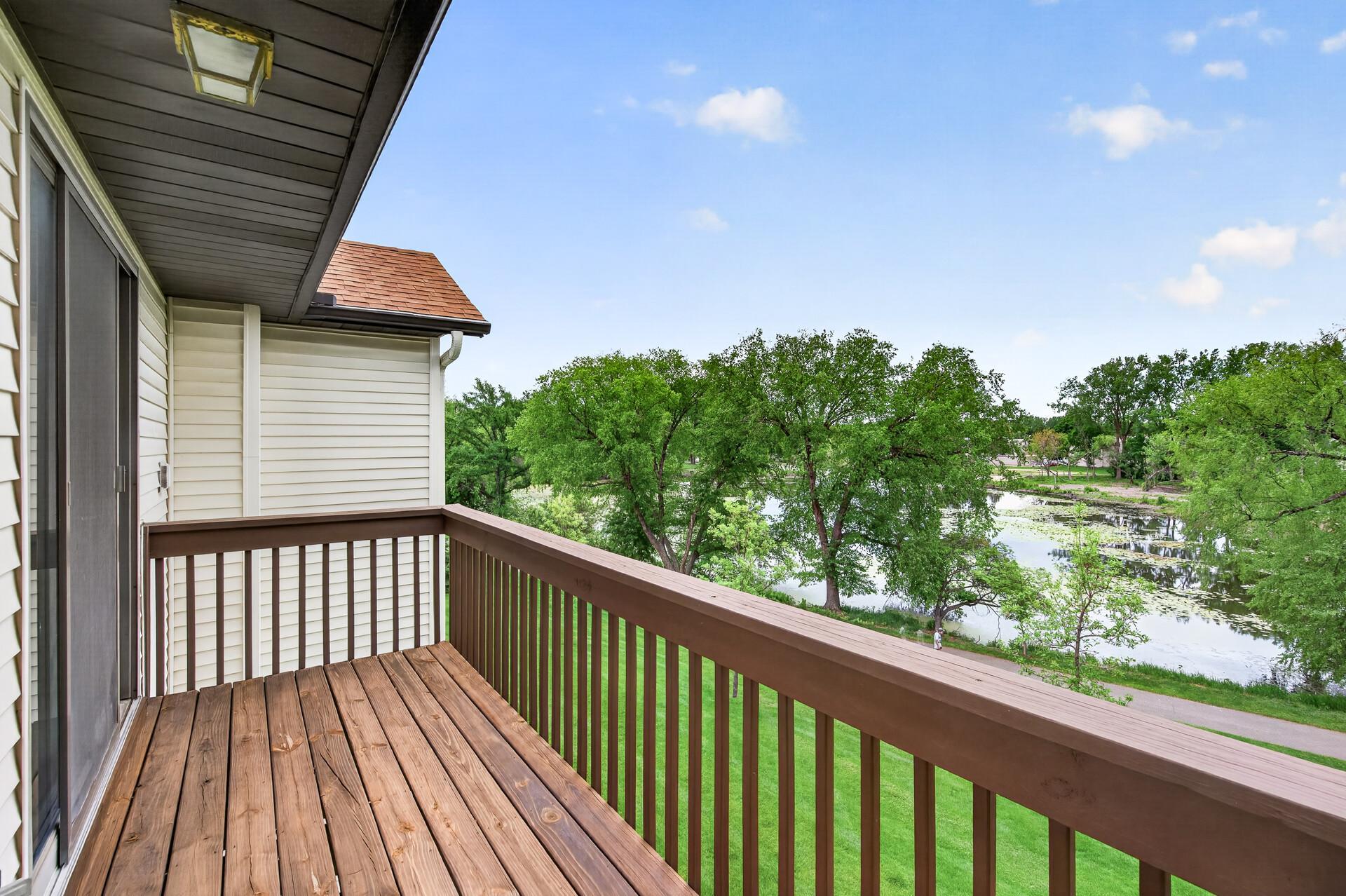 Homes for sale in Mounds View, MN | 2638 Lake Court Dr #30, Mounds View, MN 55112 | MLS# 7073642
