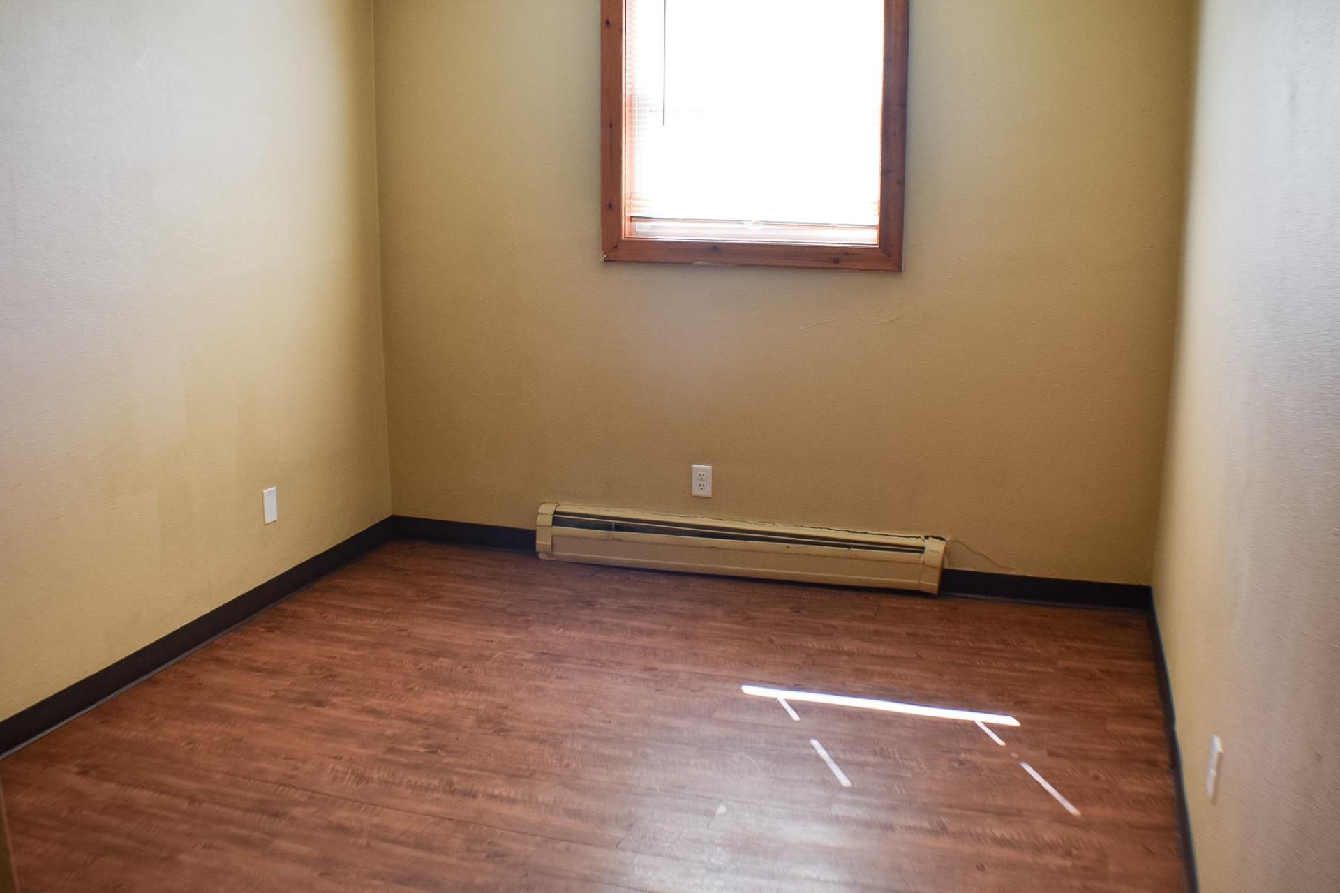 5th image of 1011 19Th St S, Moorhead, MN 56560 | MLS# 7073653