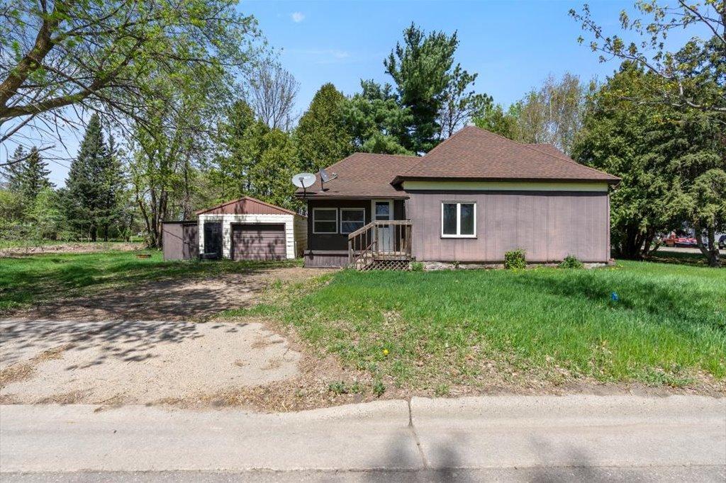 Homes for sale in Staples, MN | 323 4th St Se, Staples, MN 56479 | MLS# 7073808