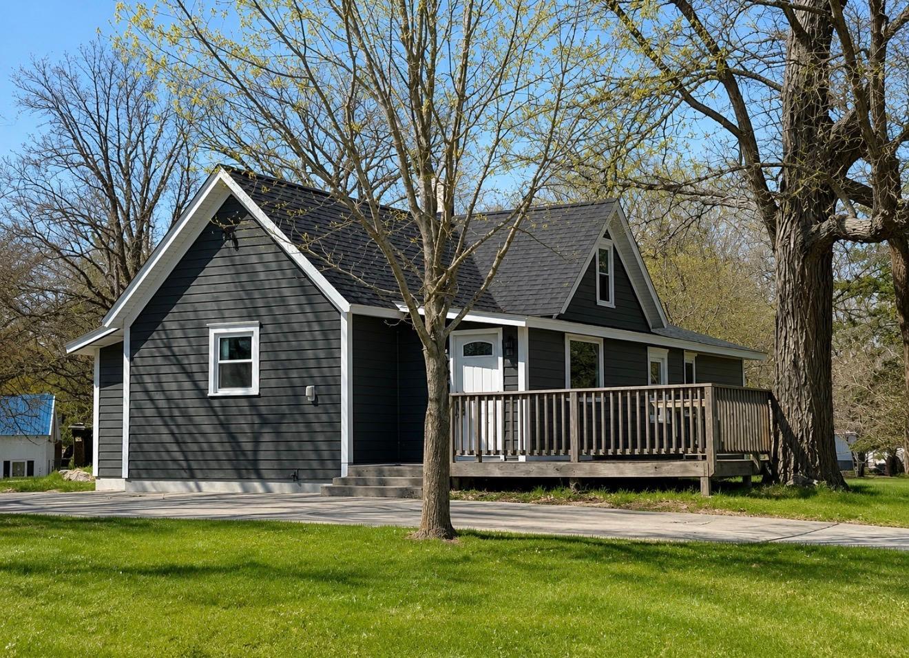 2nd image of 508 E Main Ave, Frazee, MN 56544 | MLS# 7073876