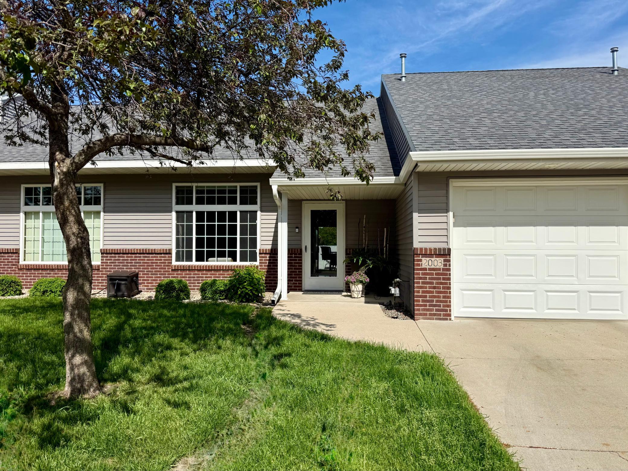 2nd image of 2003 Prairie Ln Sw, Willmar, MN 56201 | MLS# 7074188