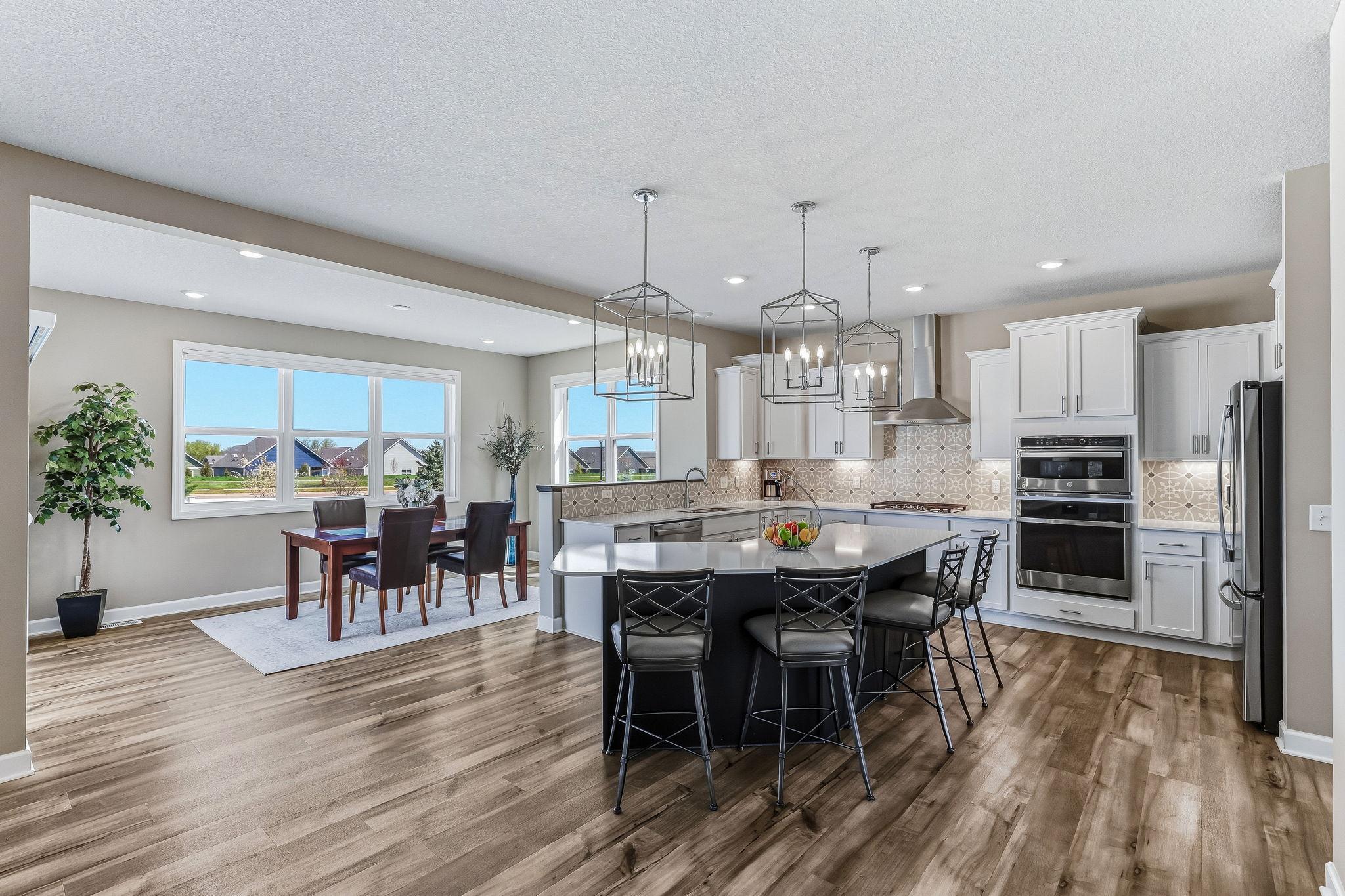 3rd image of 8117 186Th St W, Lakeville, MN 55044 | MLS# 7074205