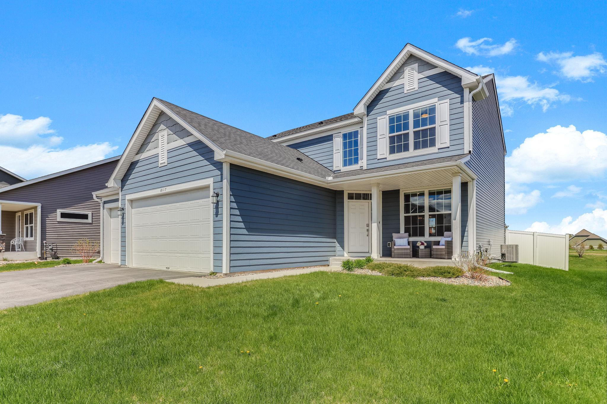 1st image of 8117 186th St W, Lakeville, MN 55044 | MLS# 7074205