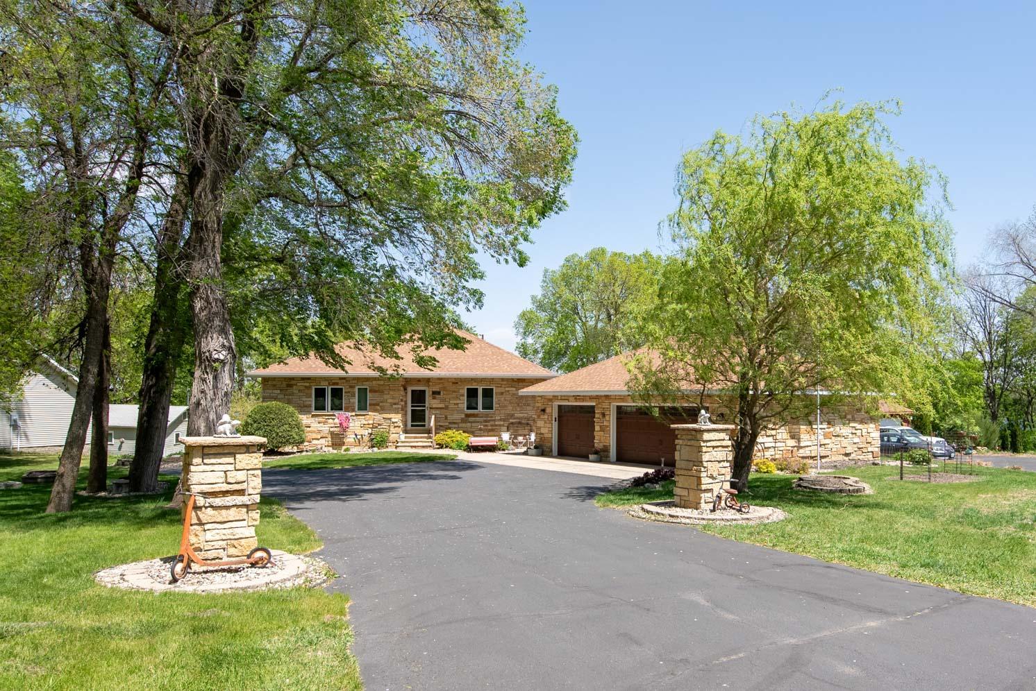 1st image of 1524 Squirrels Nest Rd, Kasota, MN 56050 | MLS# 7074476