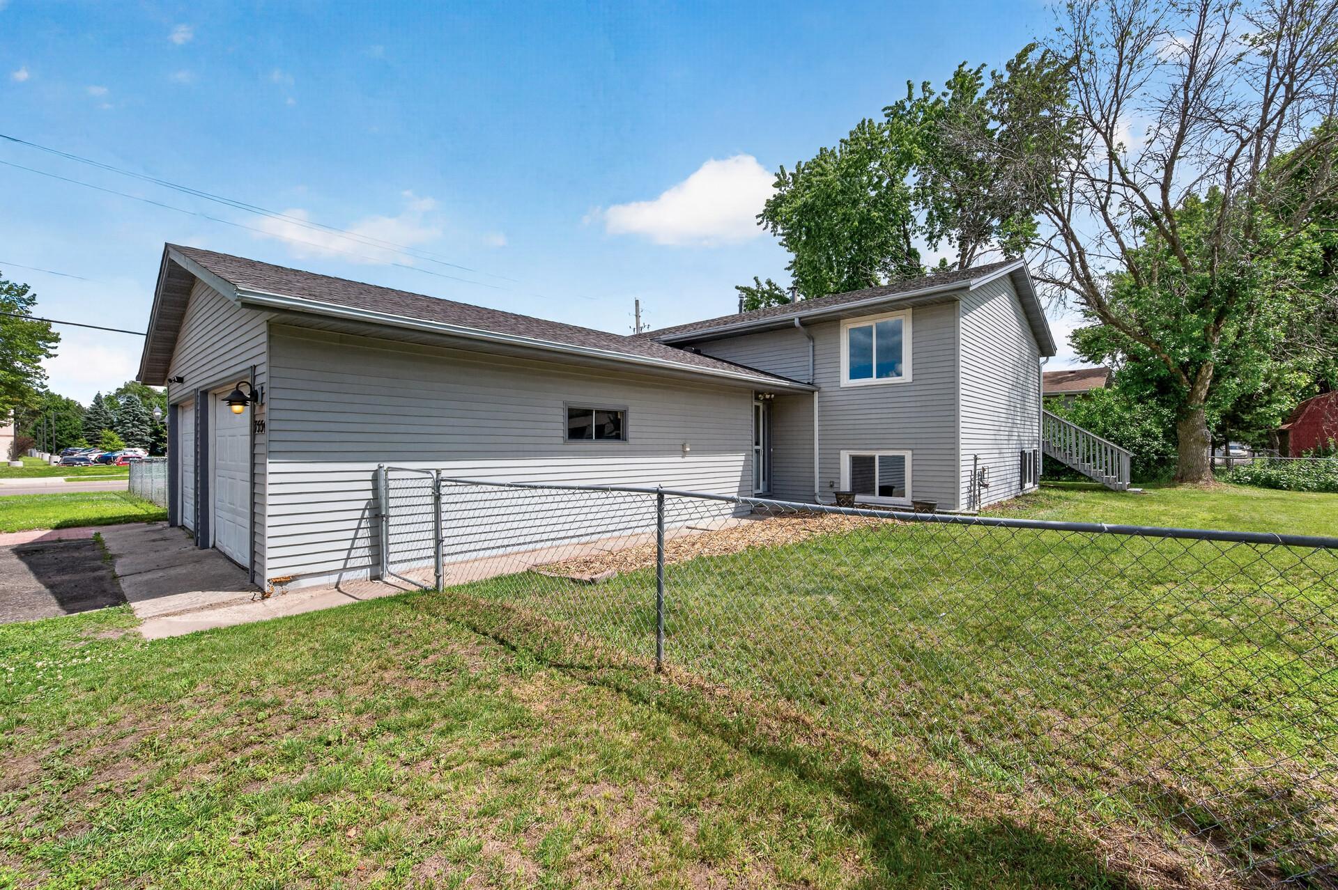 1st image of 7554 Humboldt Cir N, Brooklyn Park, MN 55444 | MLS# 7074770