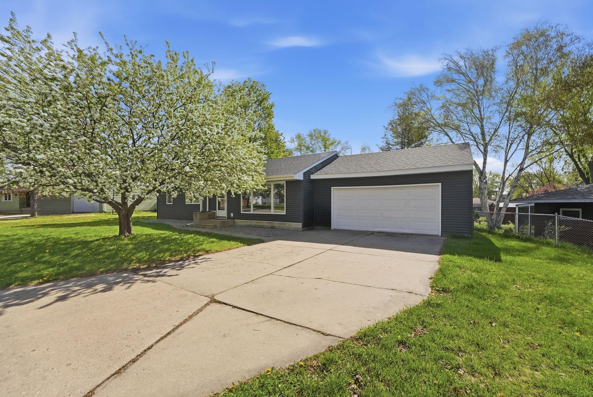 1st image of 205 Victoria Dr, Alexandria, MN 56308 | MLS# 7074871