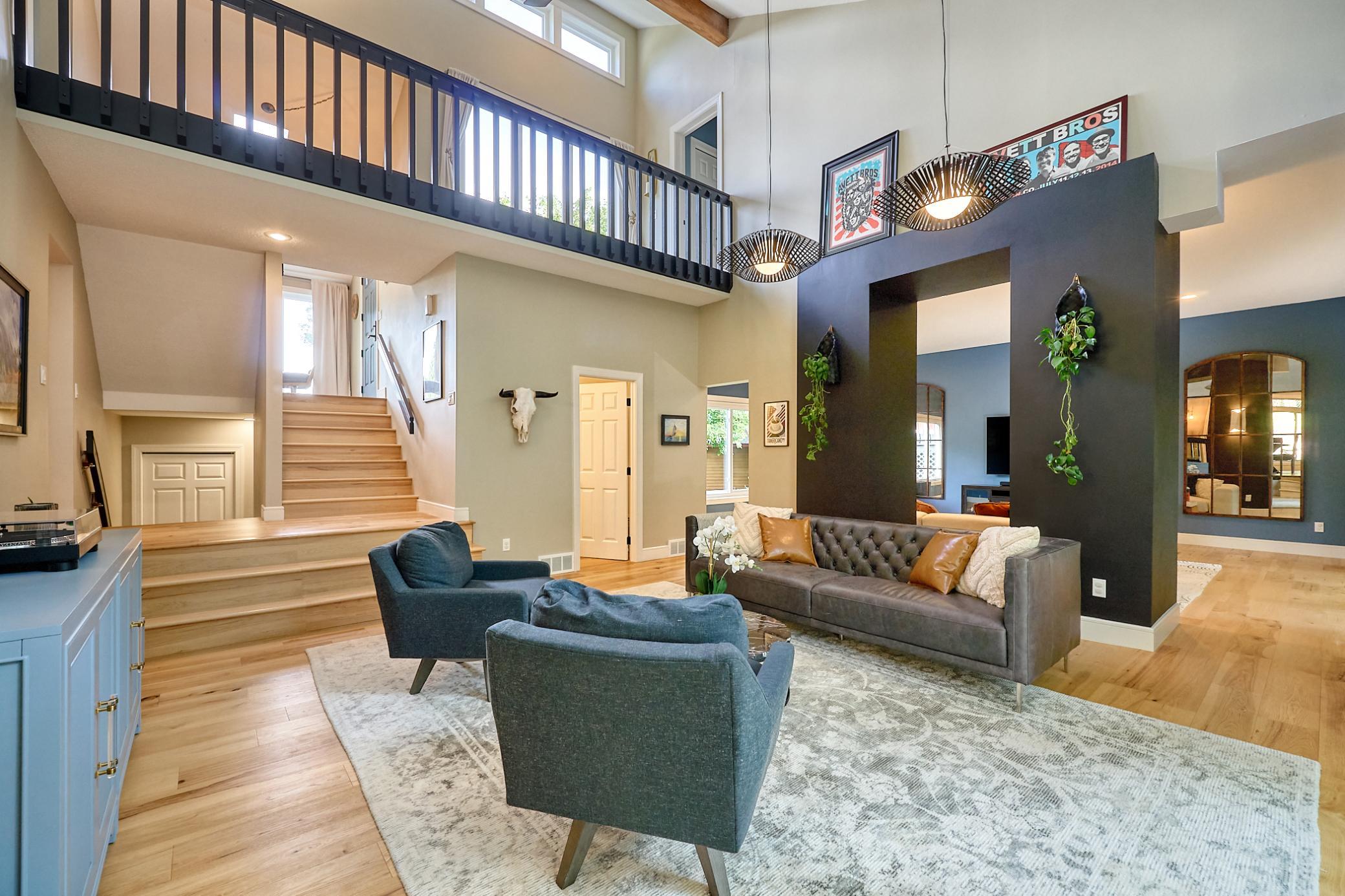 5th image of 4774 Oak Wy, Saint Paul, MN 55122 | MLS# 7074901