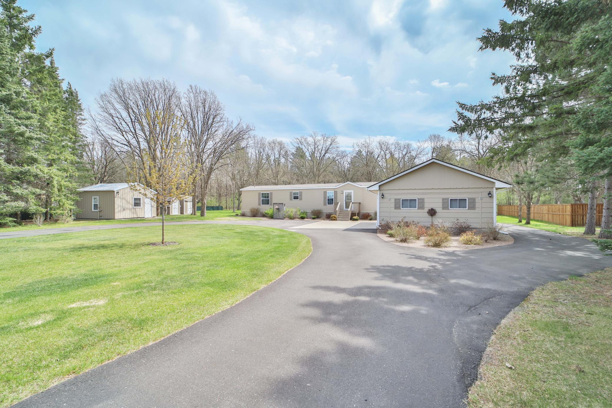 3rd image of 9188 Estate Cir, Brainerd, MN 56401 | MLS# 7074928