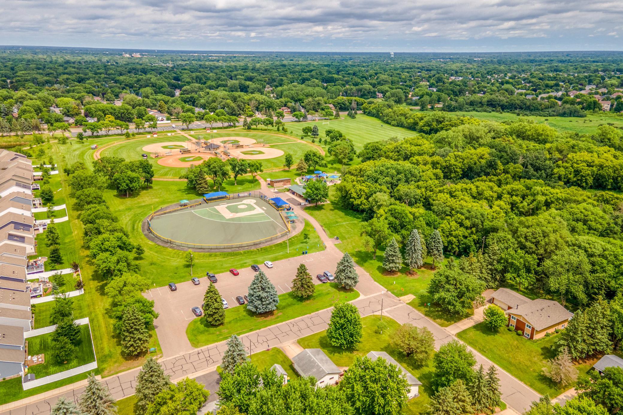 2nd image of 10640 Quebec Ave N, Brooklyn Park, MN 55445 | MLS# 7074999