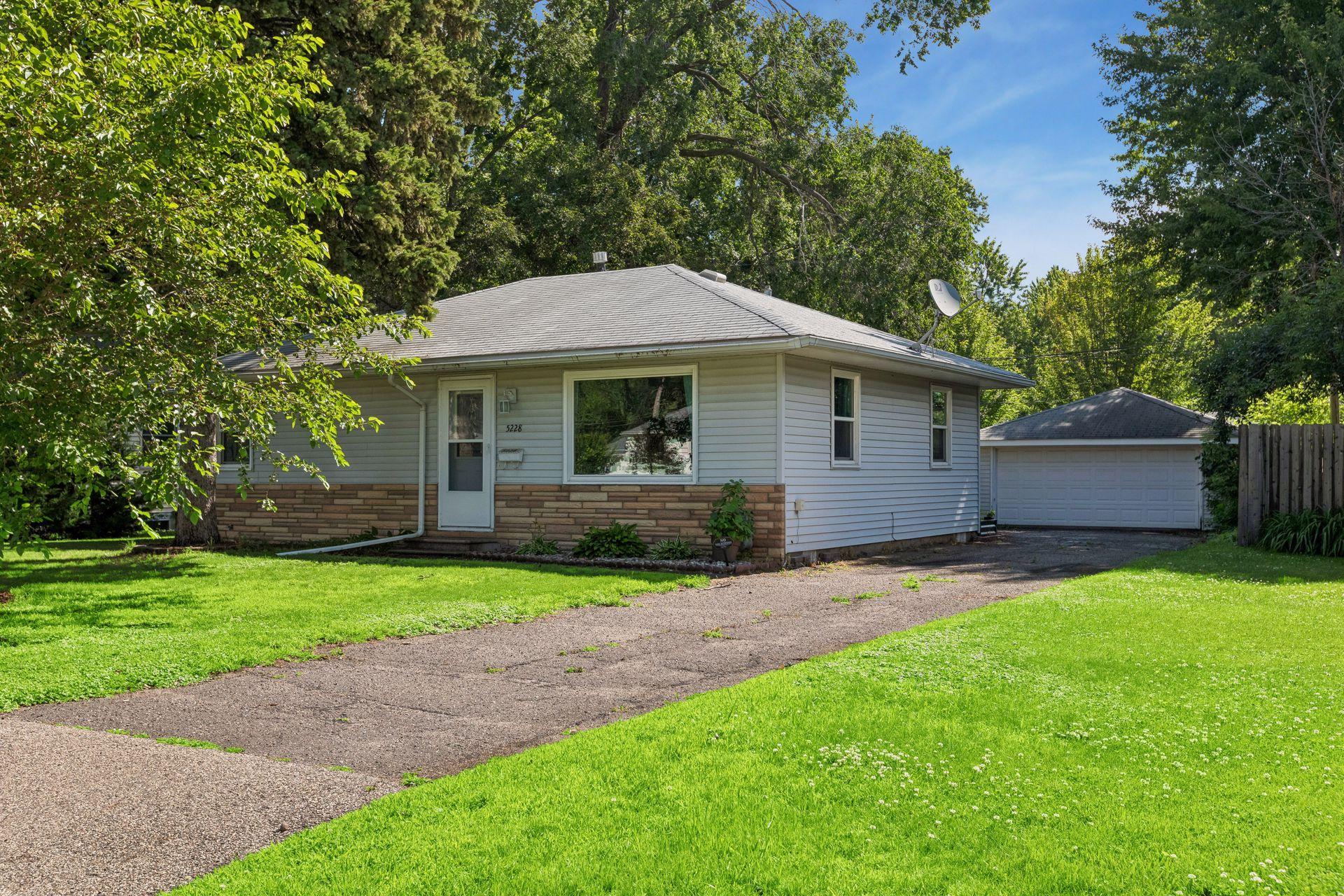 1st image of 5228 Jersey Ave N, Crystal, MN 55428 | MLS# 7075219