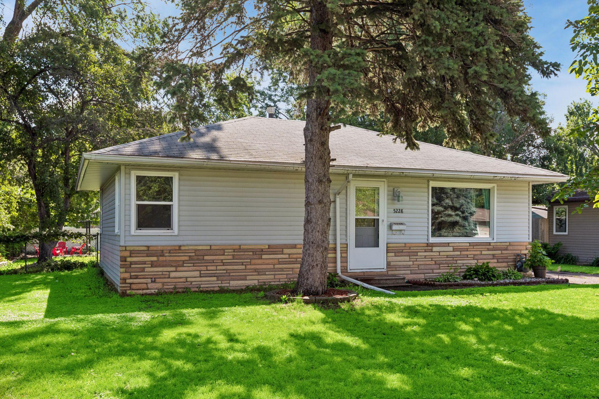 2nd image of 5228 Jersey Ave N, Crystal, MN 55428 | MLS# 7075219