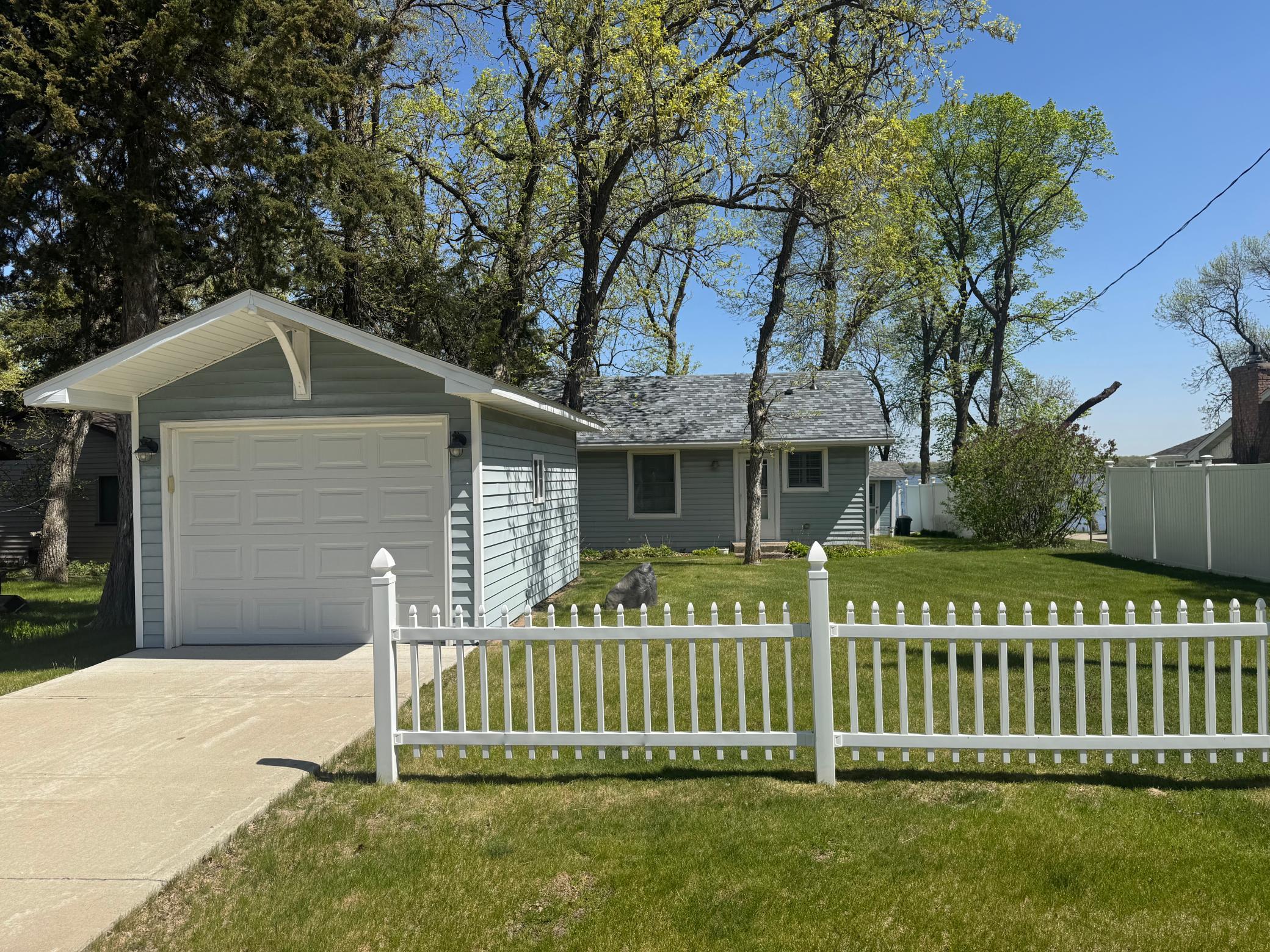 4th image of 7221 100Th Ave Se, Clear Lake, MN 55319 | MLS# 7075260