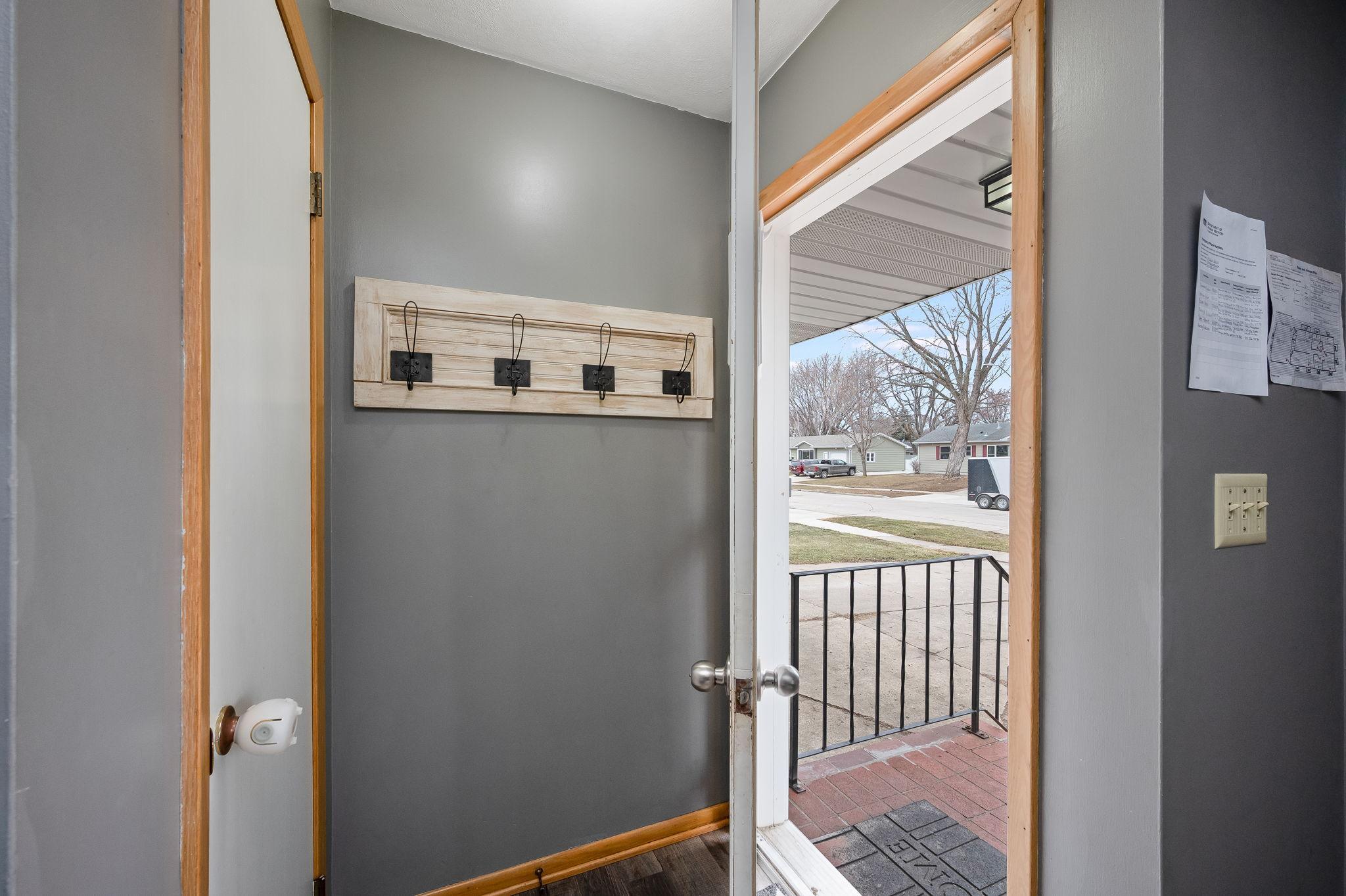 2nd image of 704 Washington Ave, Fairmont, MN 56031 | MLS# 7075582