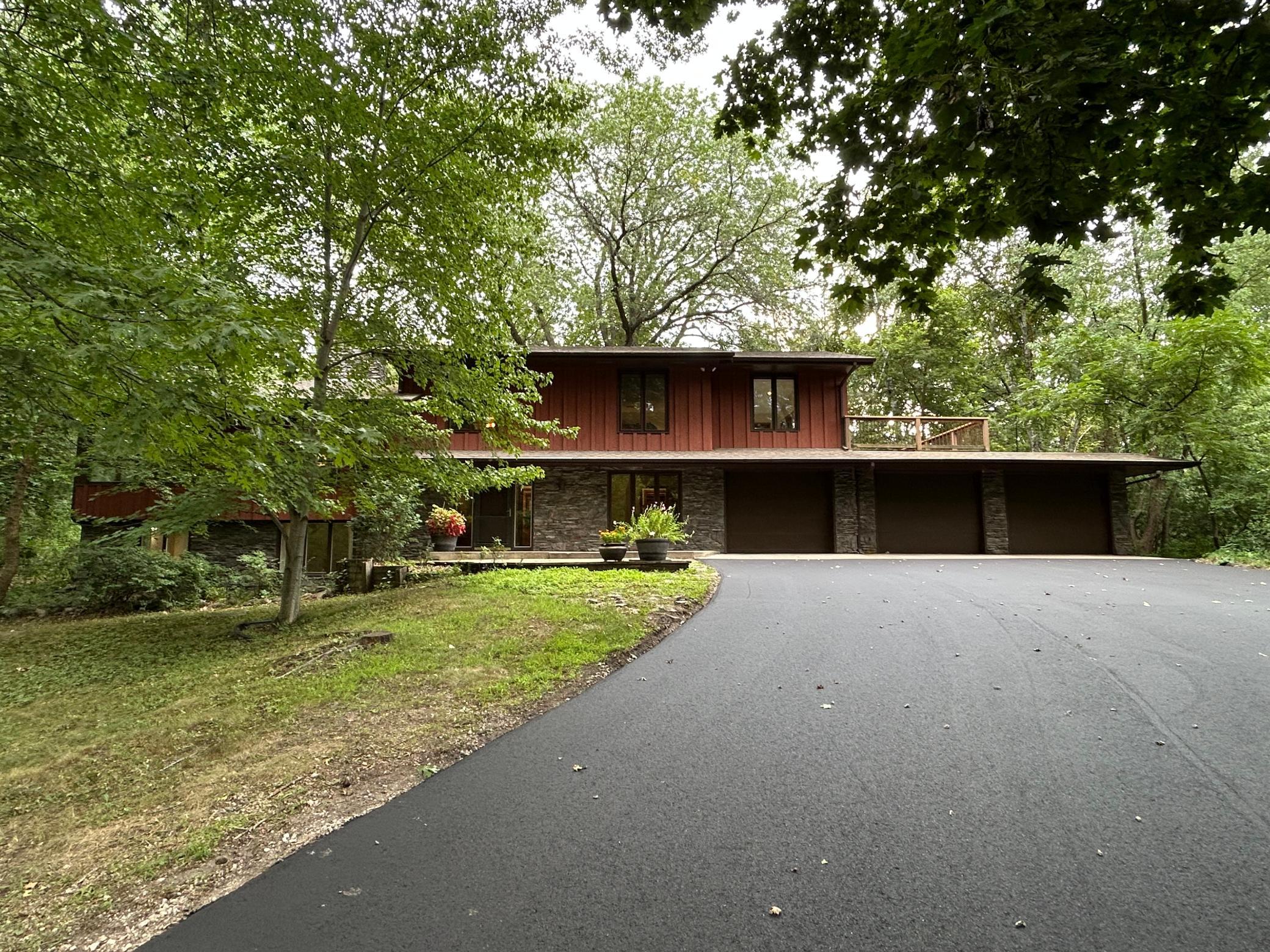 1st image of 34 N Oaks Rd, Saint Paul, MN 55127 | MLS# 7075590