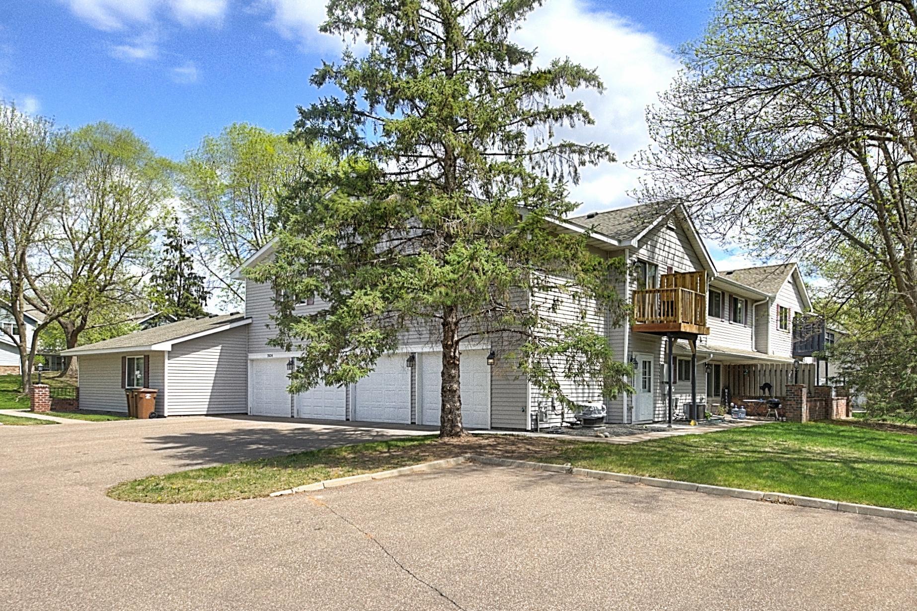 Homes for sale in Oakdale, MN | 7638 13th St N, Oakdale, MN 55128 | MLS# 7075700