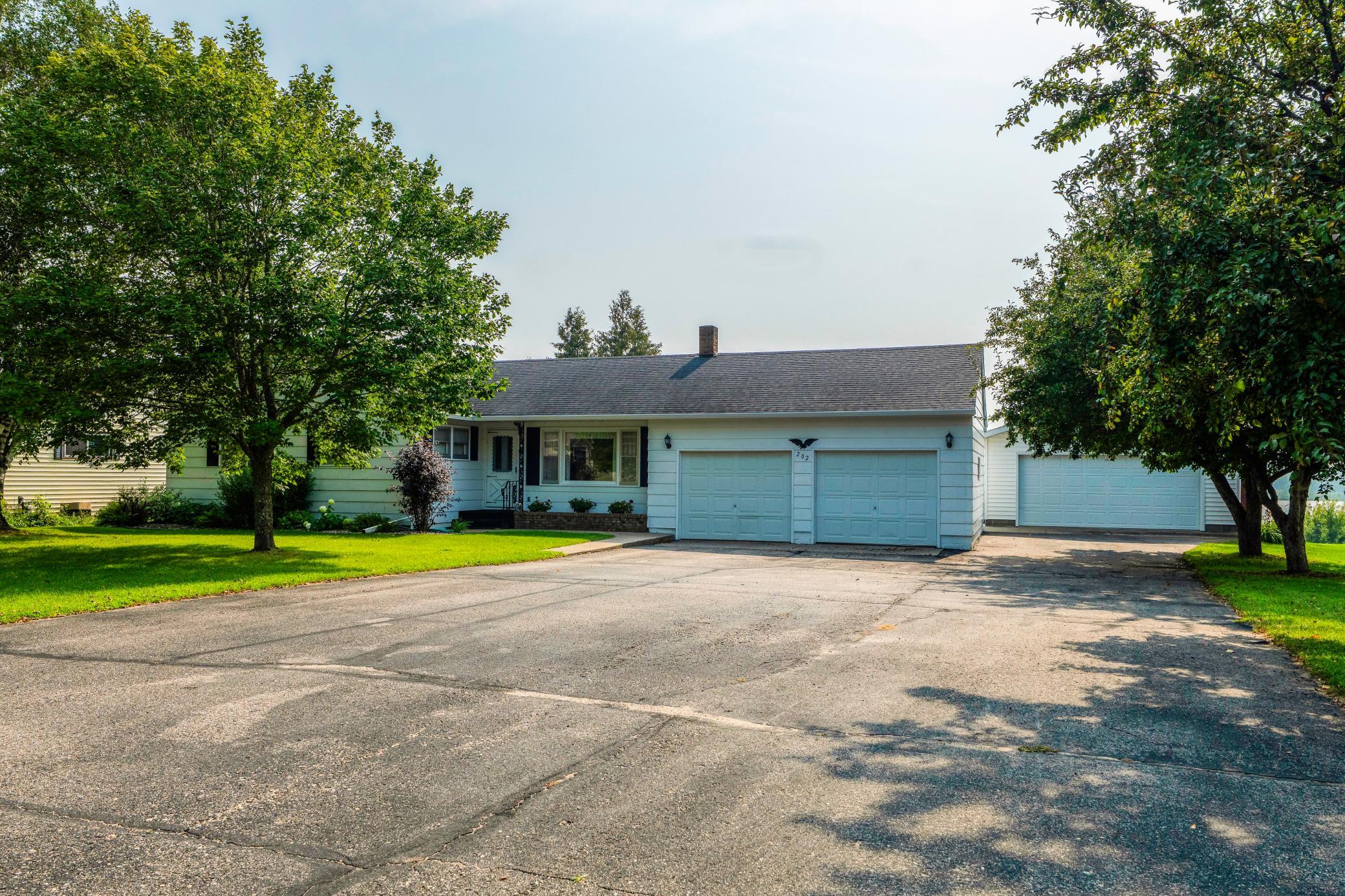 4th image of 202 Lomond Dr Nw, Bagley, MN 56621 | MLS# 7075963