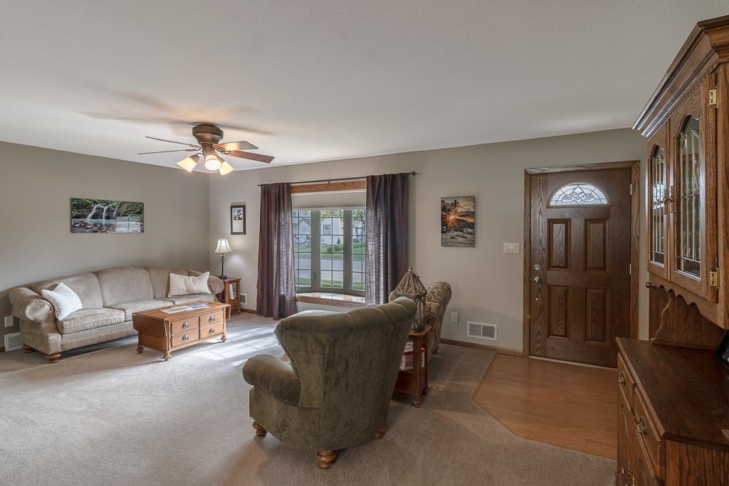 Homes for sale in New Ulm, MN | 6 Hazelwood Ave, New Ulm, MN 56073 | MLS# 7075981