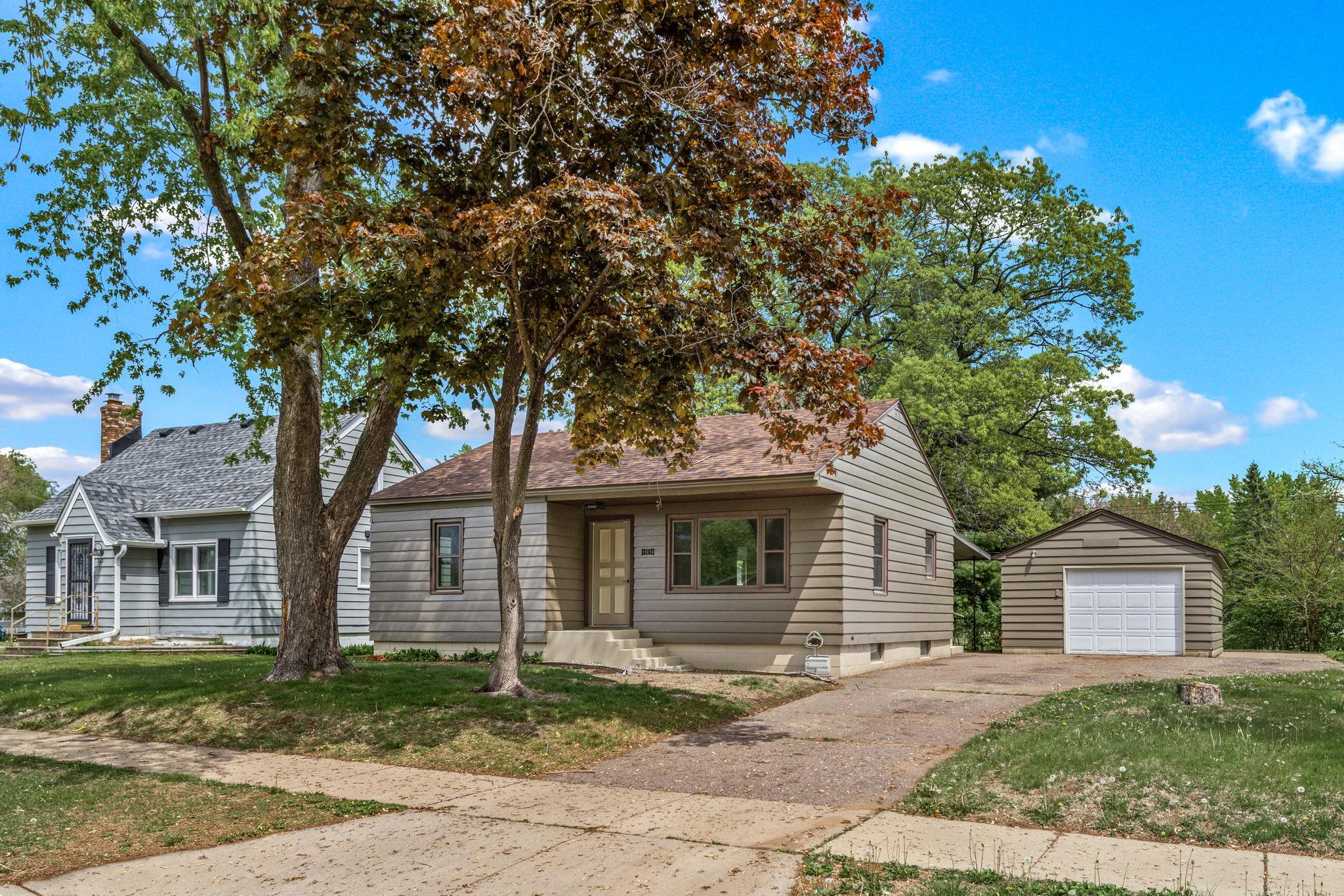 Homes for sale in Eau Claire, WI | 3161 Venus Ave, Eau Claire, WI 54703 | MLS# 7076001