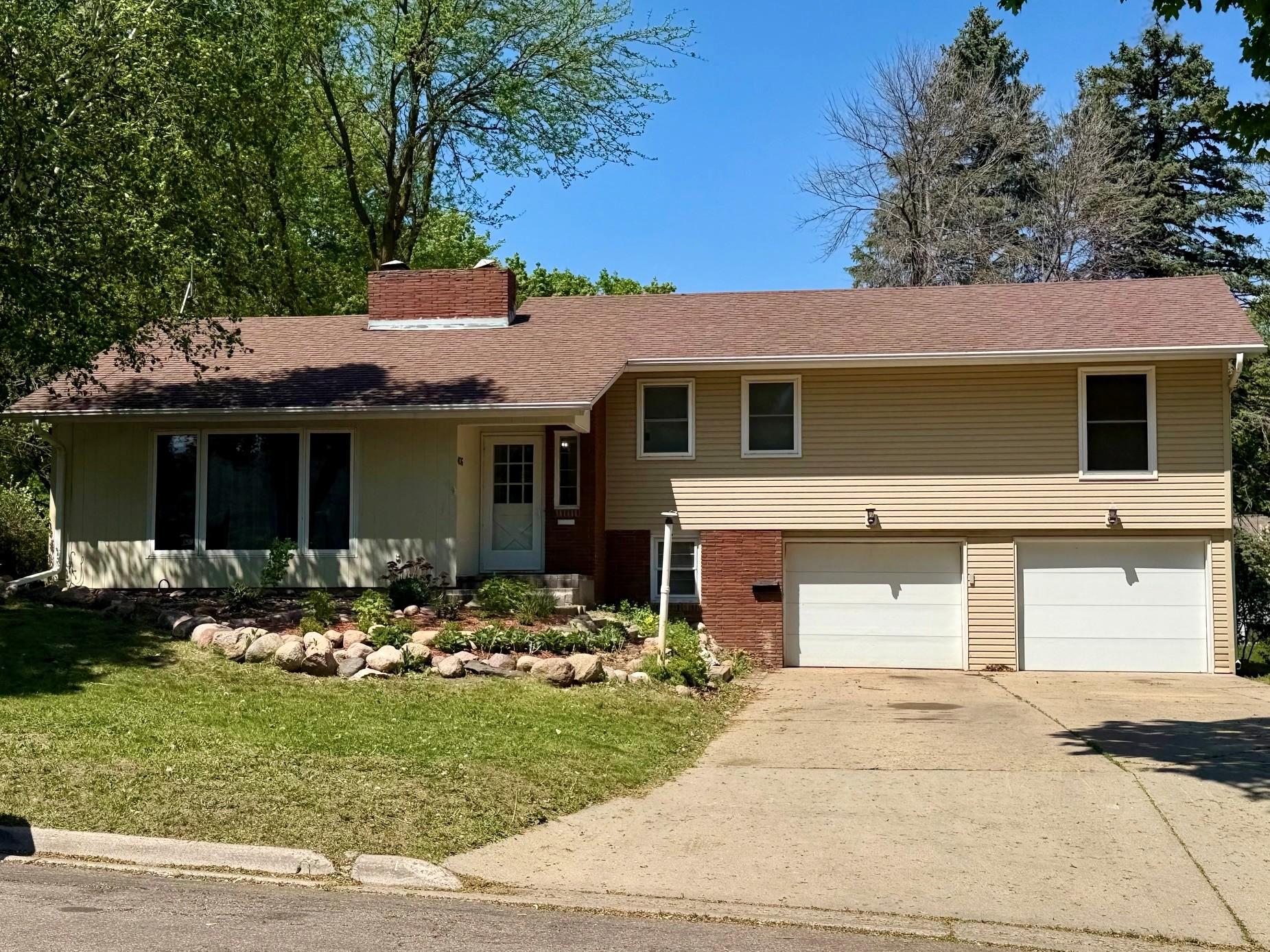 Homes for sale in Worthington, MN | 406 Olander St, Worthington, MN 56187 | MLS# 7076174