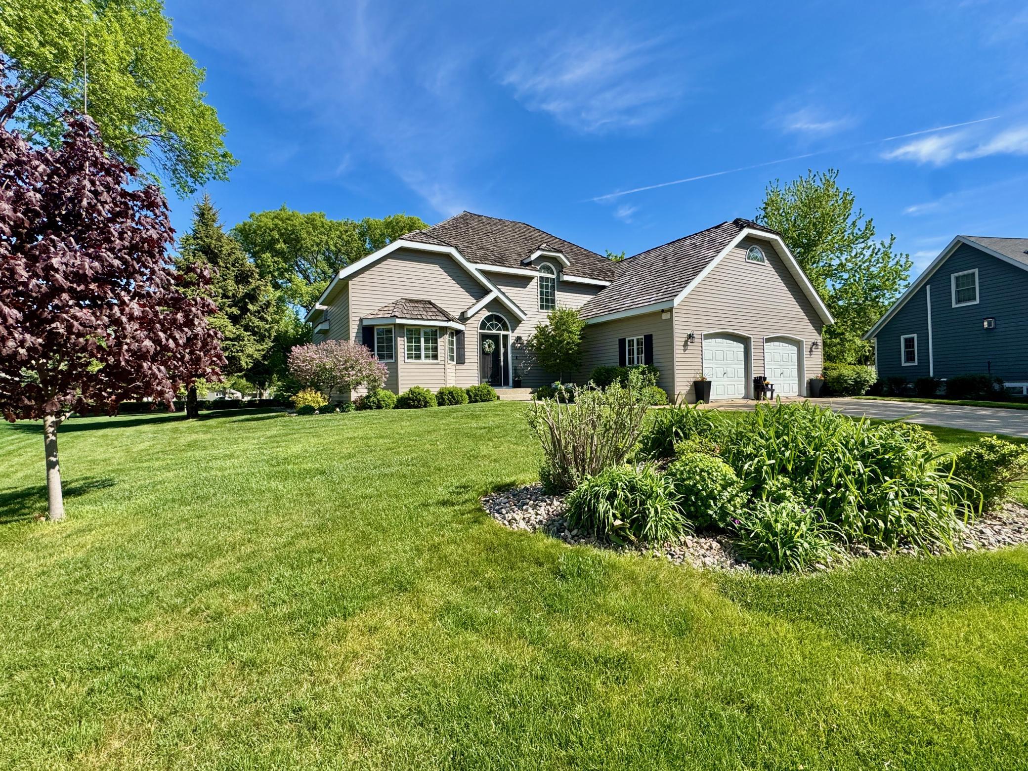 Homes for sale in Marshall, MN | 1203 Parkside Dr, Marshall, MN 56258 | MLS# 7076217