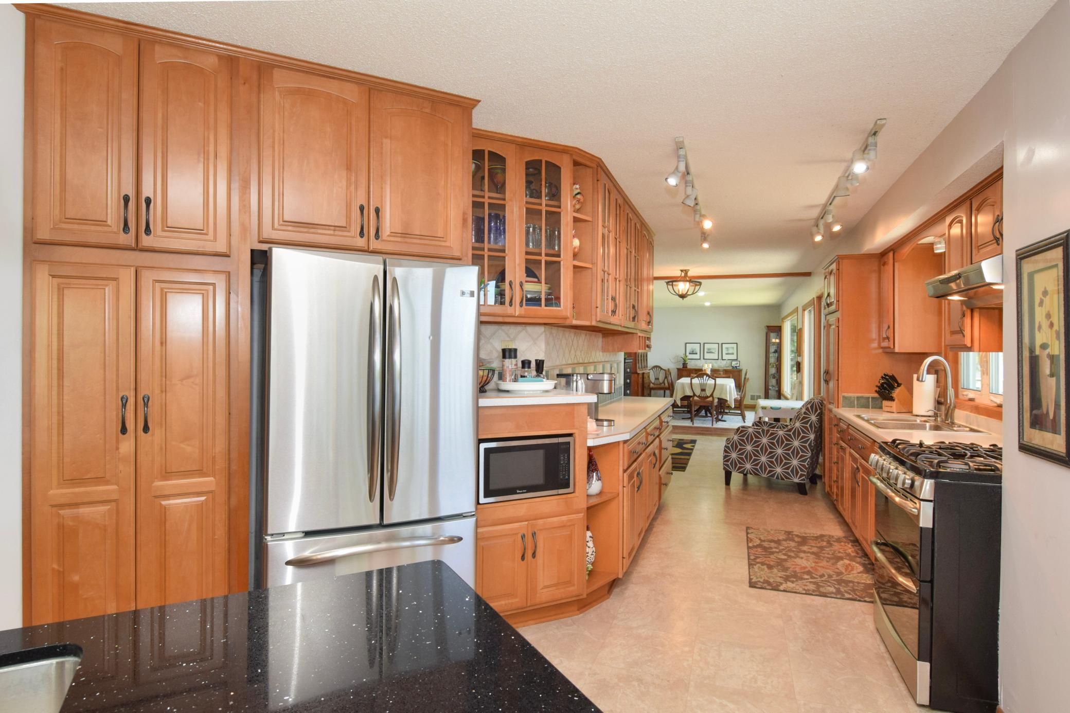 4th image of 10756 Zieglers Dr N, Brooklyn Park, MN 55443 | MLS# 7076253