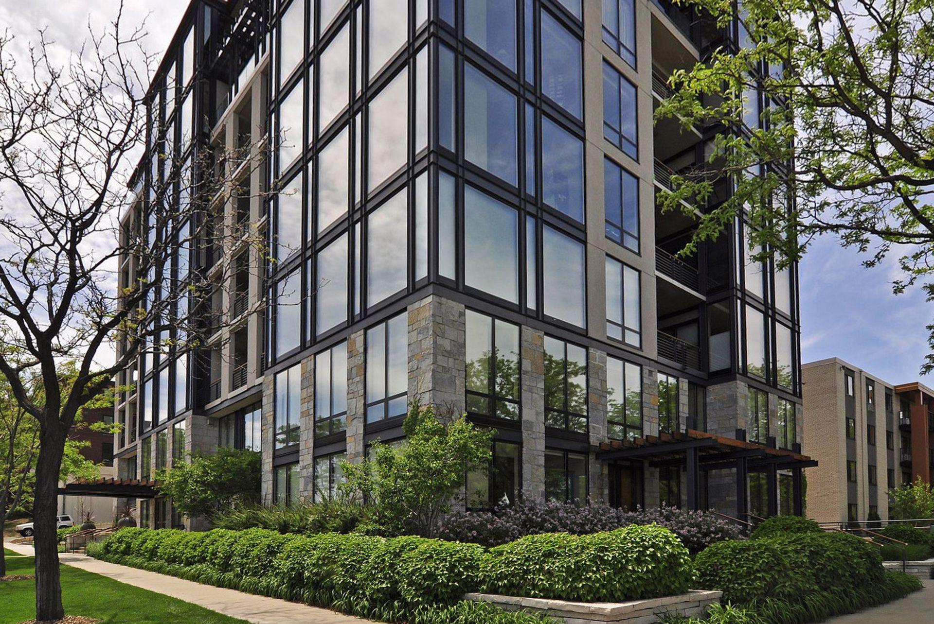Homes for sale in Minneapolis, MN | 301 Kenwood Pkwy #302, Minneapolis, MN 55403 | MLS# 7076307