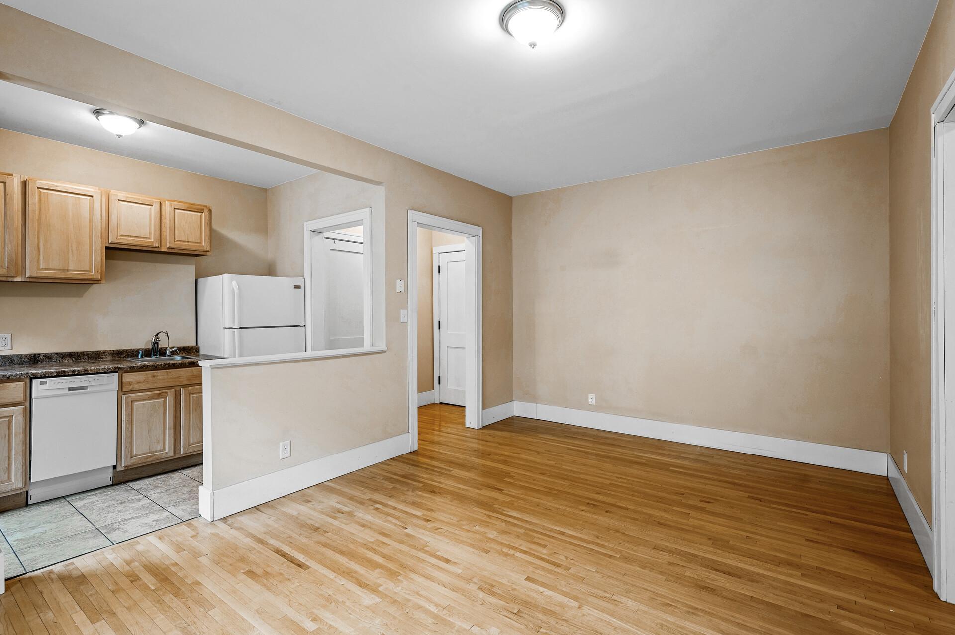 Homes for sale in Minneapolis, MN | 2218 Nicollet Ave #23, Minneapolis, MN 55404 | MLS# 7076456