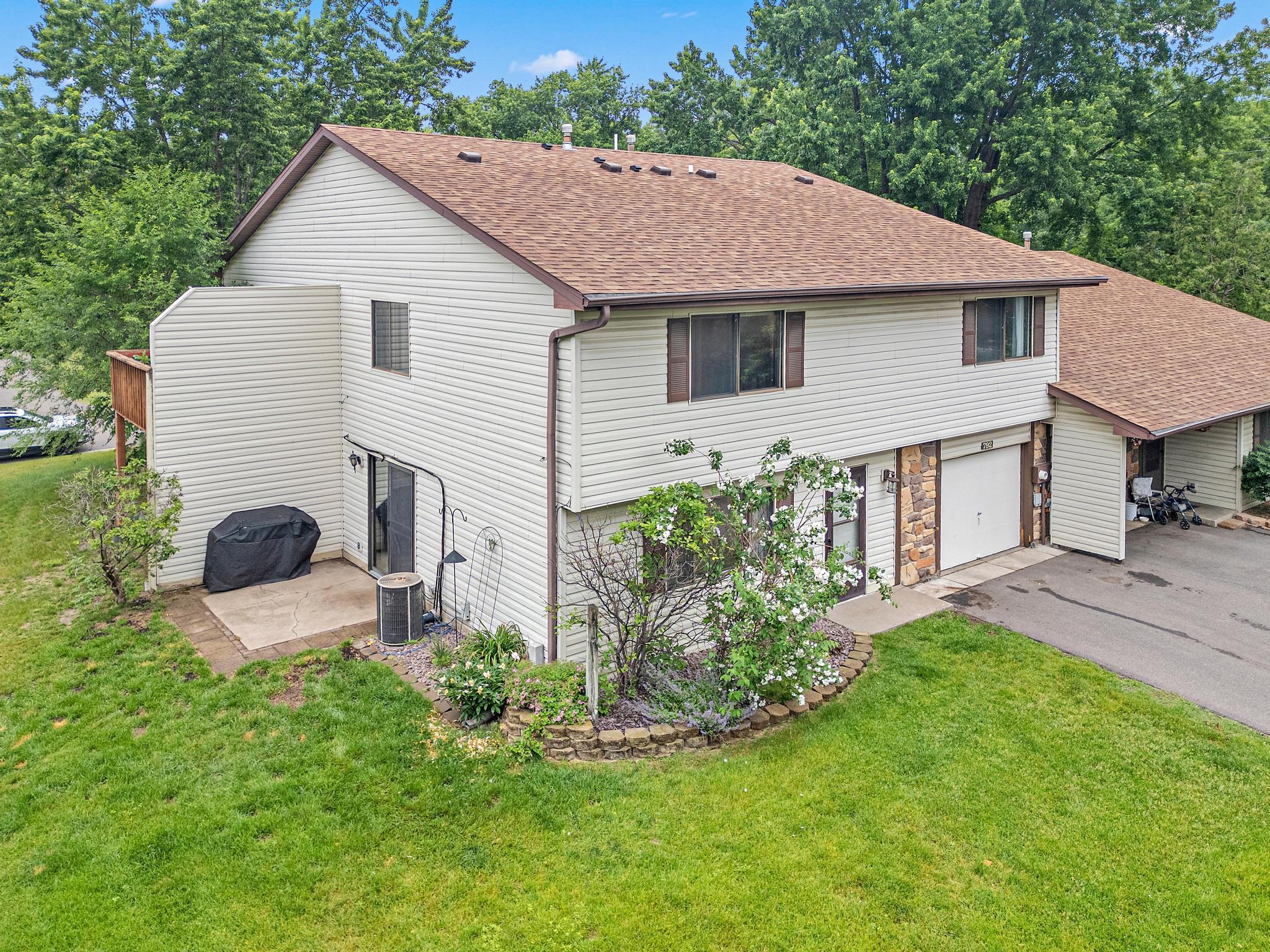 Homes for sale in Shoreview, MN | 792 Tanglewood Dr, Shoreview, MN 55126 | MLS# 7076763