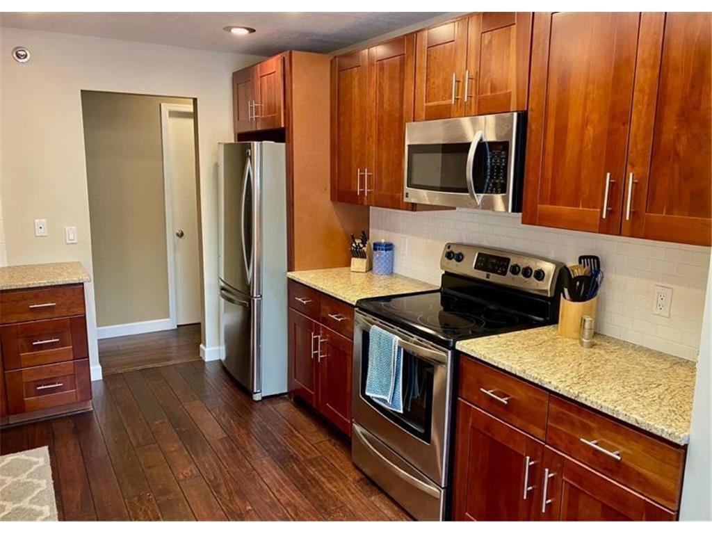 1st image of 2575 Heritage Dr, Saint Paul, MN 55120 | MLS# 7076869