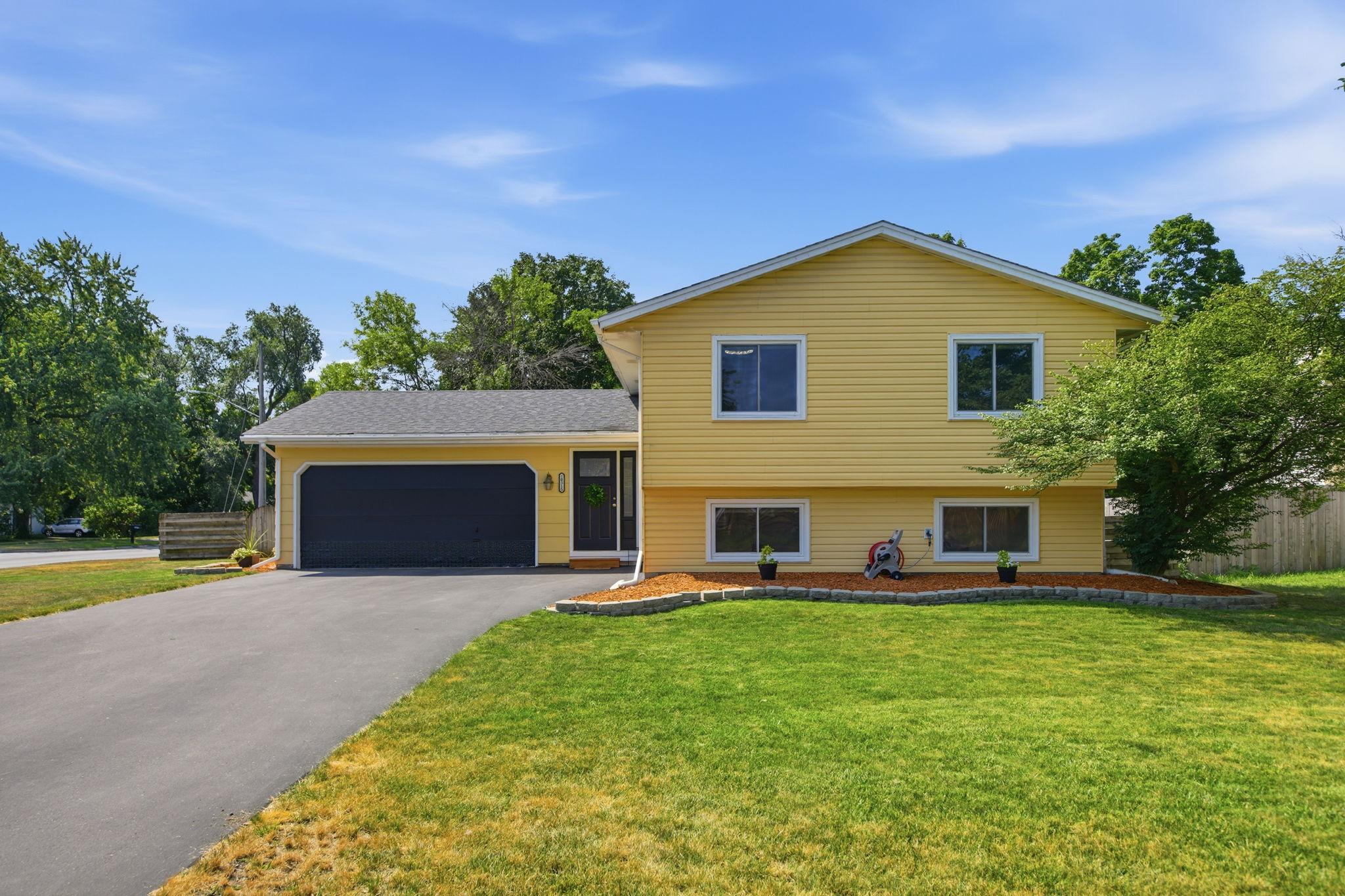 1st image of 10315 96th Ave N, Maple Grove, MN 55369 | MLS# 7076964