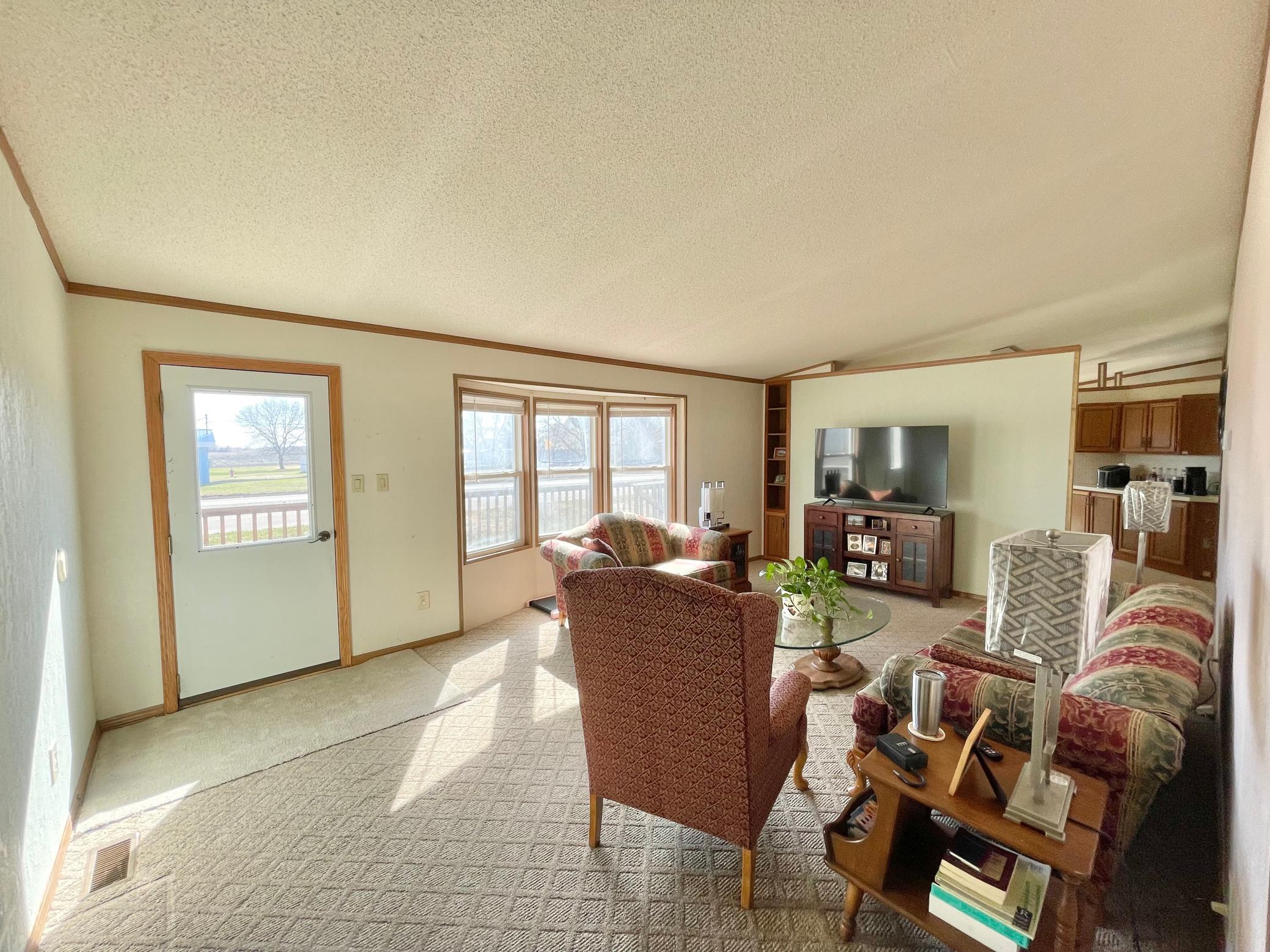 Homes for sale in Sanborn, MN | 513 N Main St, Sanborn, MN 56083 | MLS# 7076976
