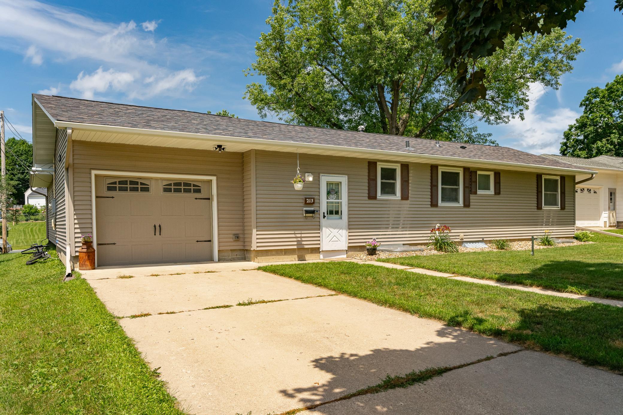 Homes for sale in Chatfield, MN | 213 Division St Ne, Chatfield, MN 55923 | MLS# 7077089