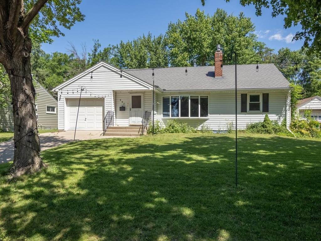 1st image of 607 Swan St, Le Sueur, MN 56058 | MLS# 7077357