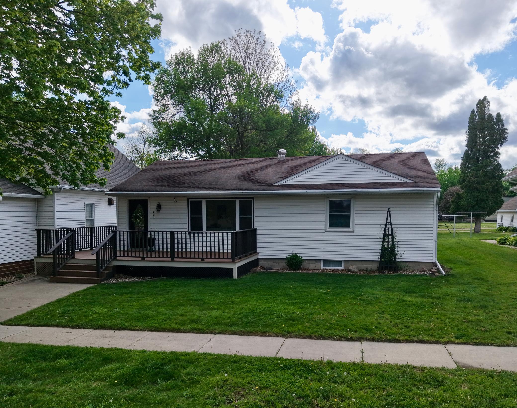 Homes for sale in Westbrook, MN | 722 Adams Ave, Westbrook, MN 56183 | MLS# 7077468