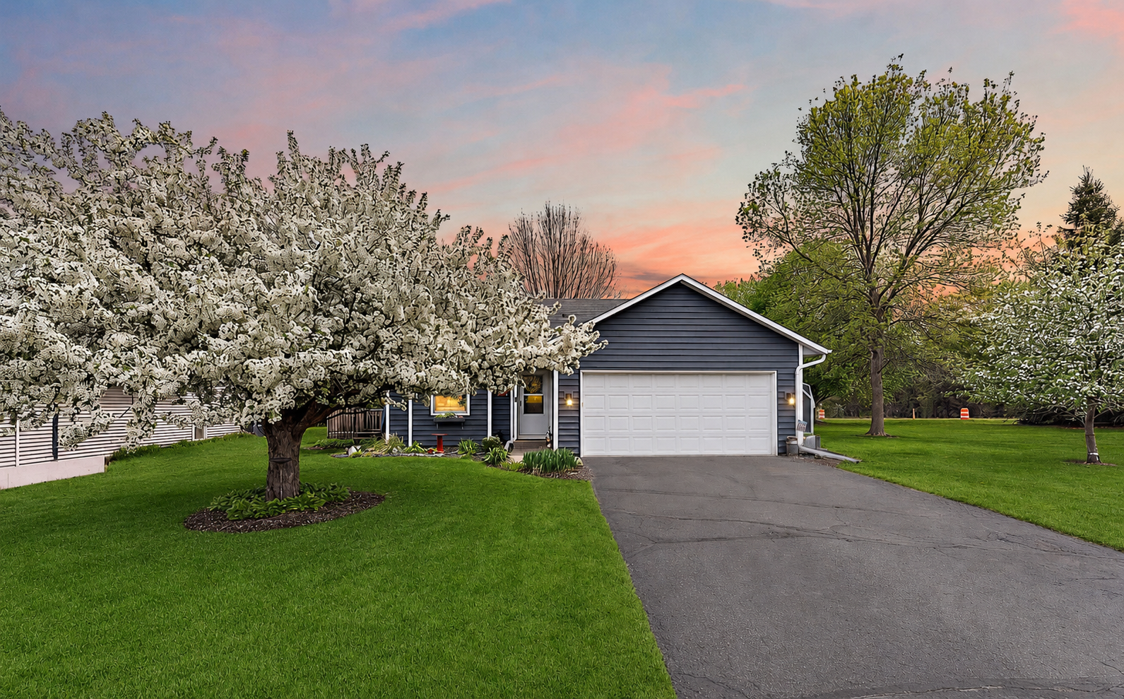 Homes for sale in Lakeville, MN | 17492 Ixonia Path, Lakeville, MN 55044 | MLS# 7077521