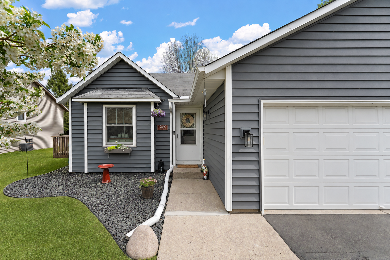 Homes for sale in Lakeville, MN | 17492 Ixonia Path, Lakeville, MN 55044 | MLS# 7077521