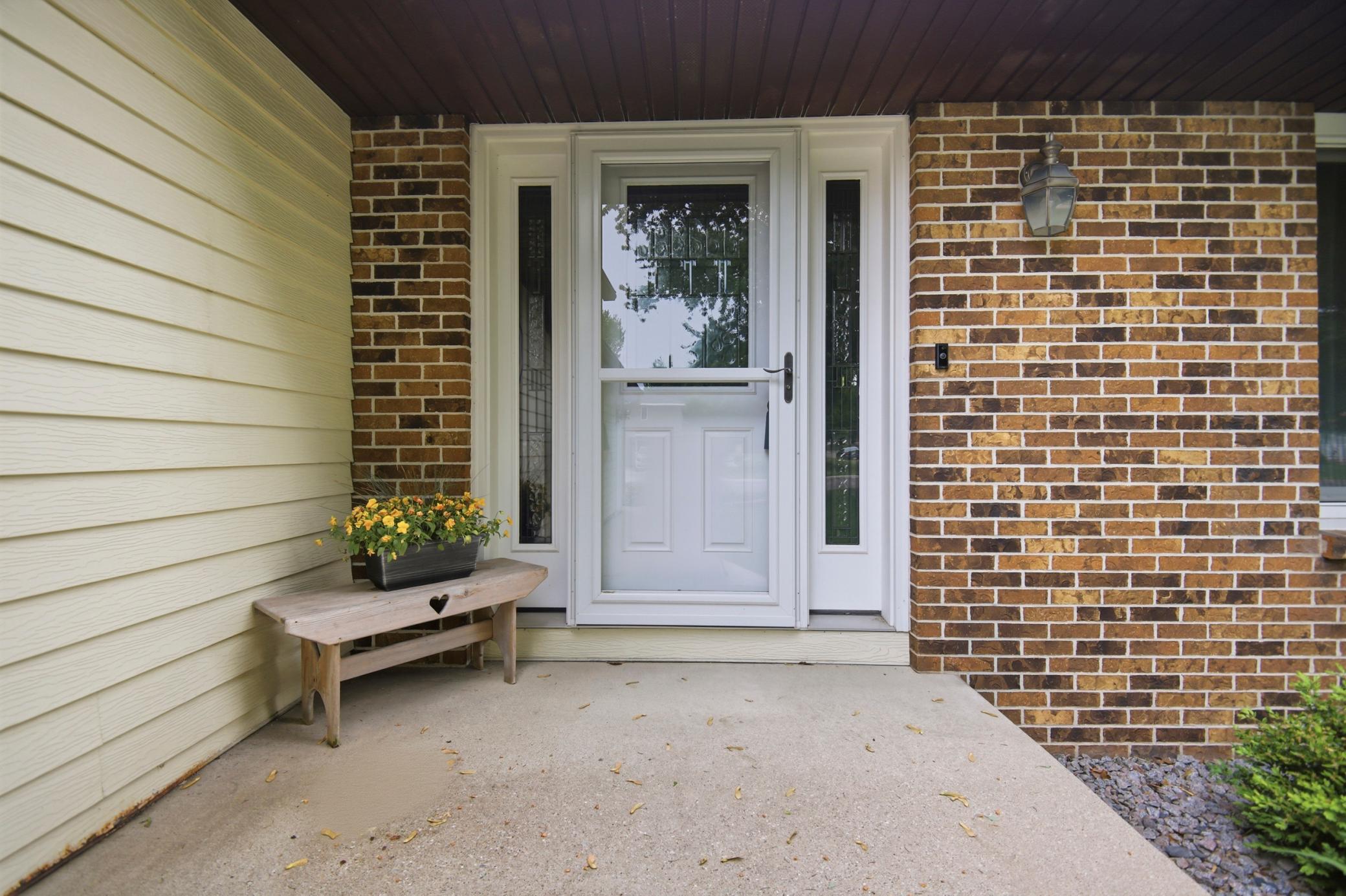 2nd image of 2000 9th St Sw, Austin, MN 55912 | MLS# 7077528