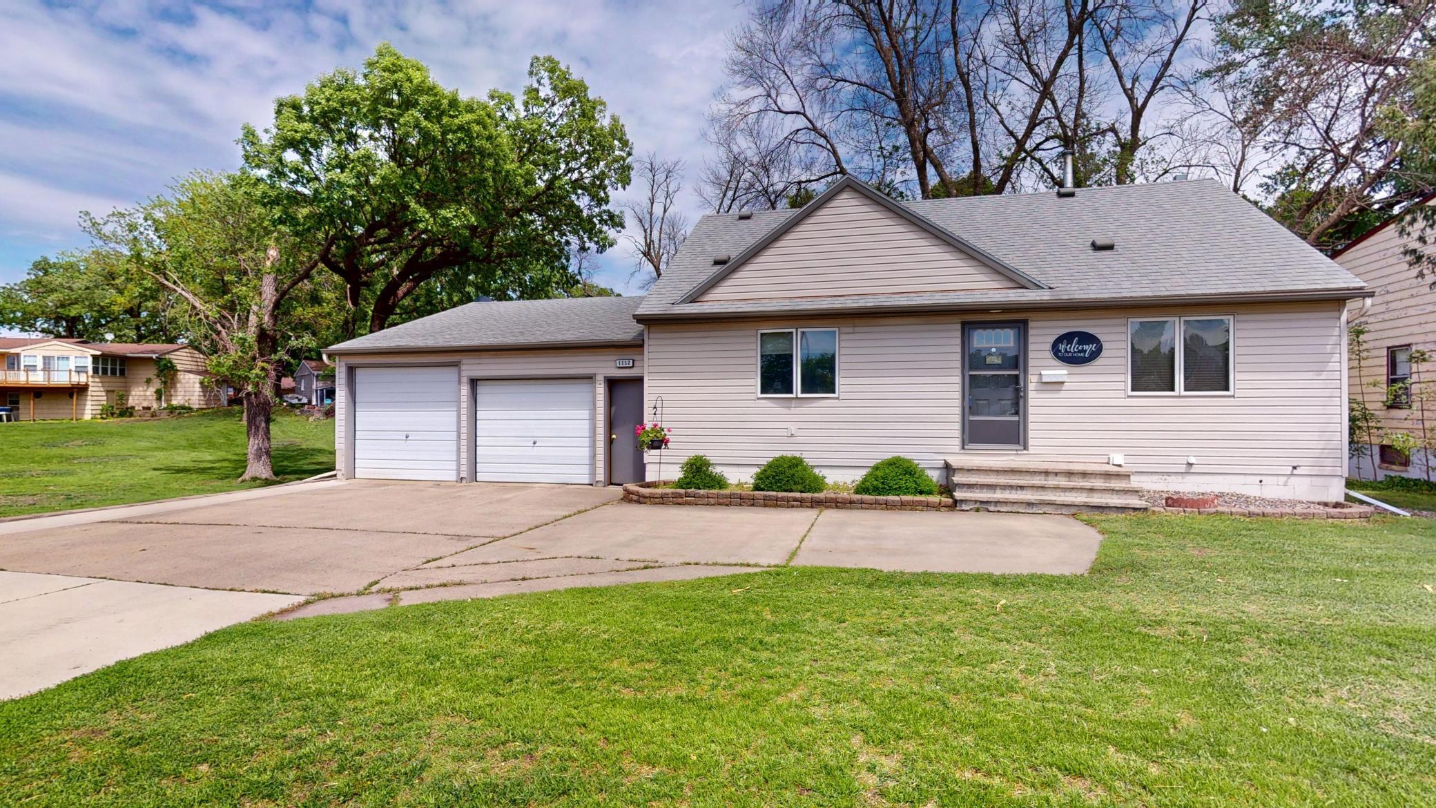 1st image of 1112 Bridge Ave, Albert Lea, MN 56007 | MLS# 7077792