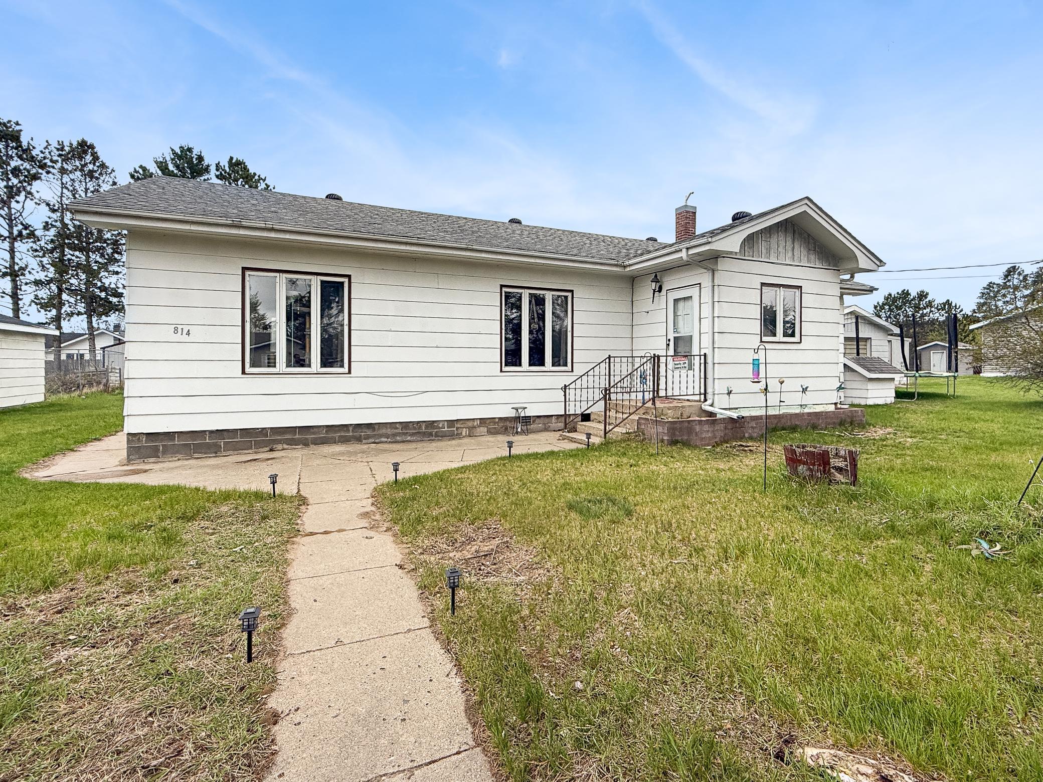 2nd image of 814 21st St Nw, Bemidji, MN 56601 | MLS# 7078349