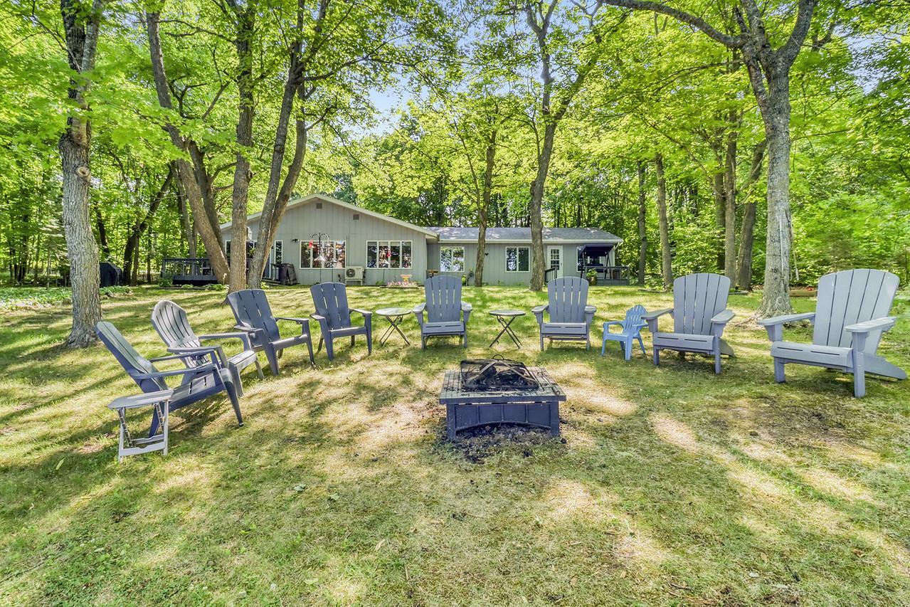 1st image of 14296 E Fox Lake Rd, Detroit Lakes, MN 56501 | MLS# 7078492