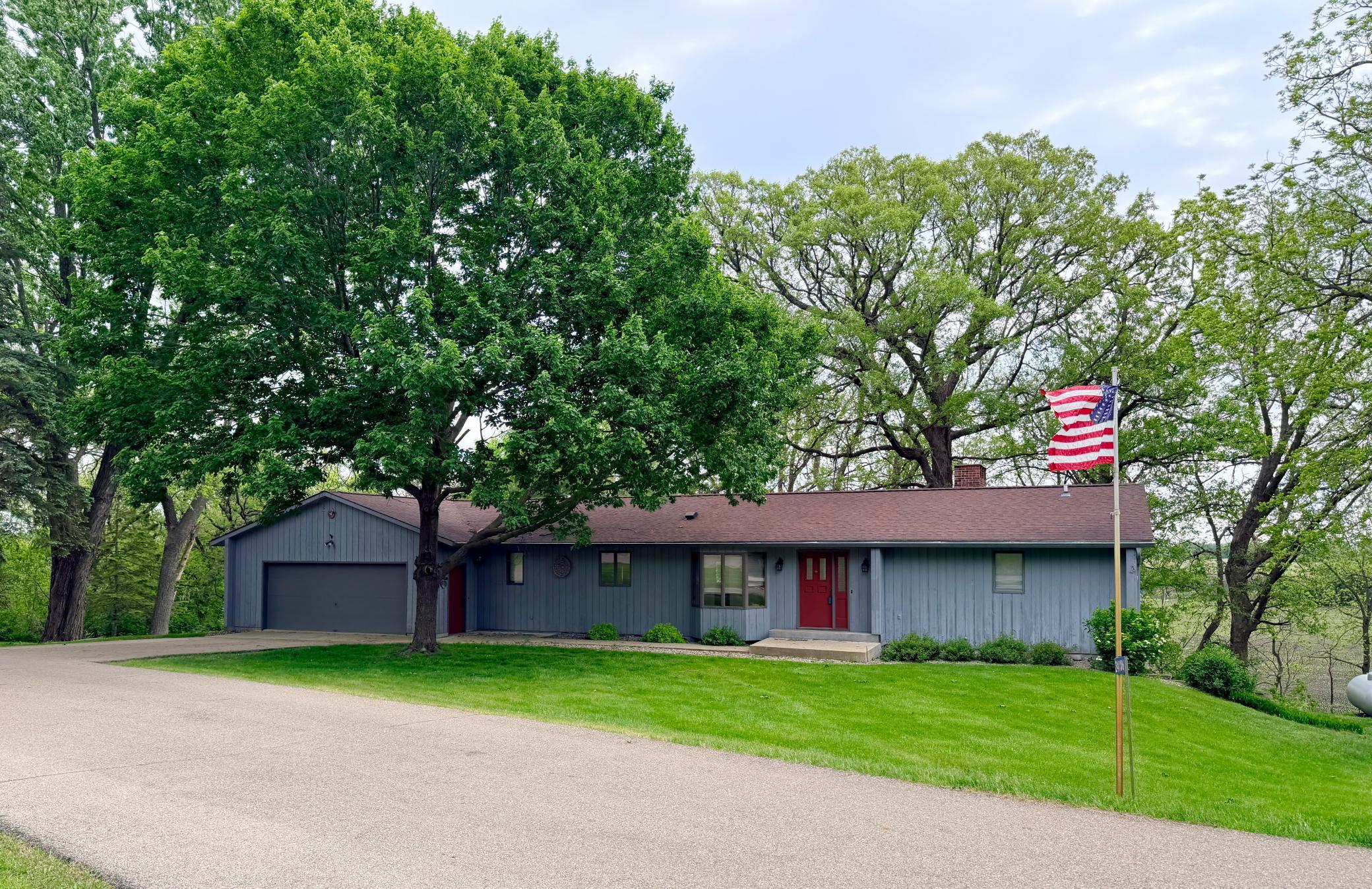 3rd image of 24106 Walnut Dr, Albert Lea, MN 56007 | MLS# 7078612