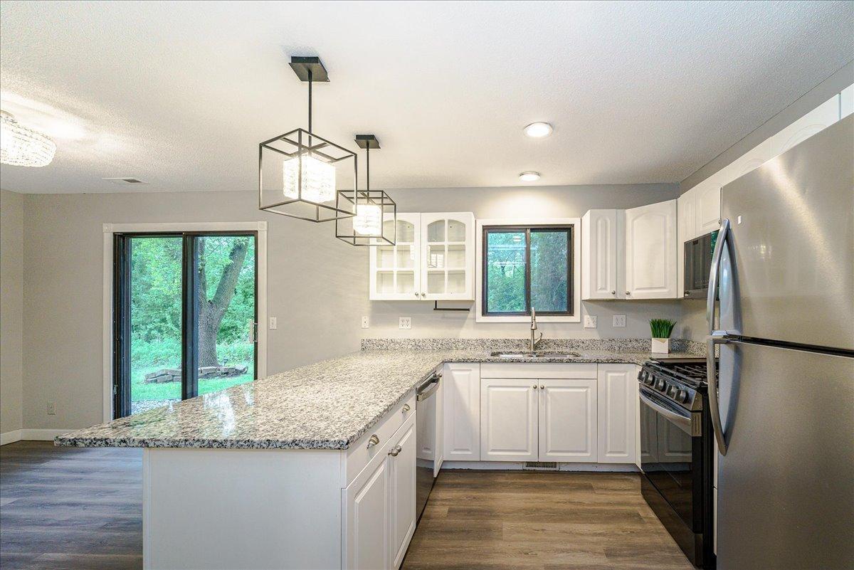 Homes for sale in Eden Prairie, MN | 11574 Carriage Ct, Eden Prairie, MN 55344 | MLS# 7078754