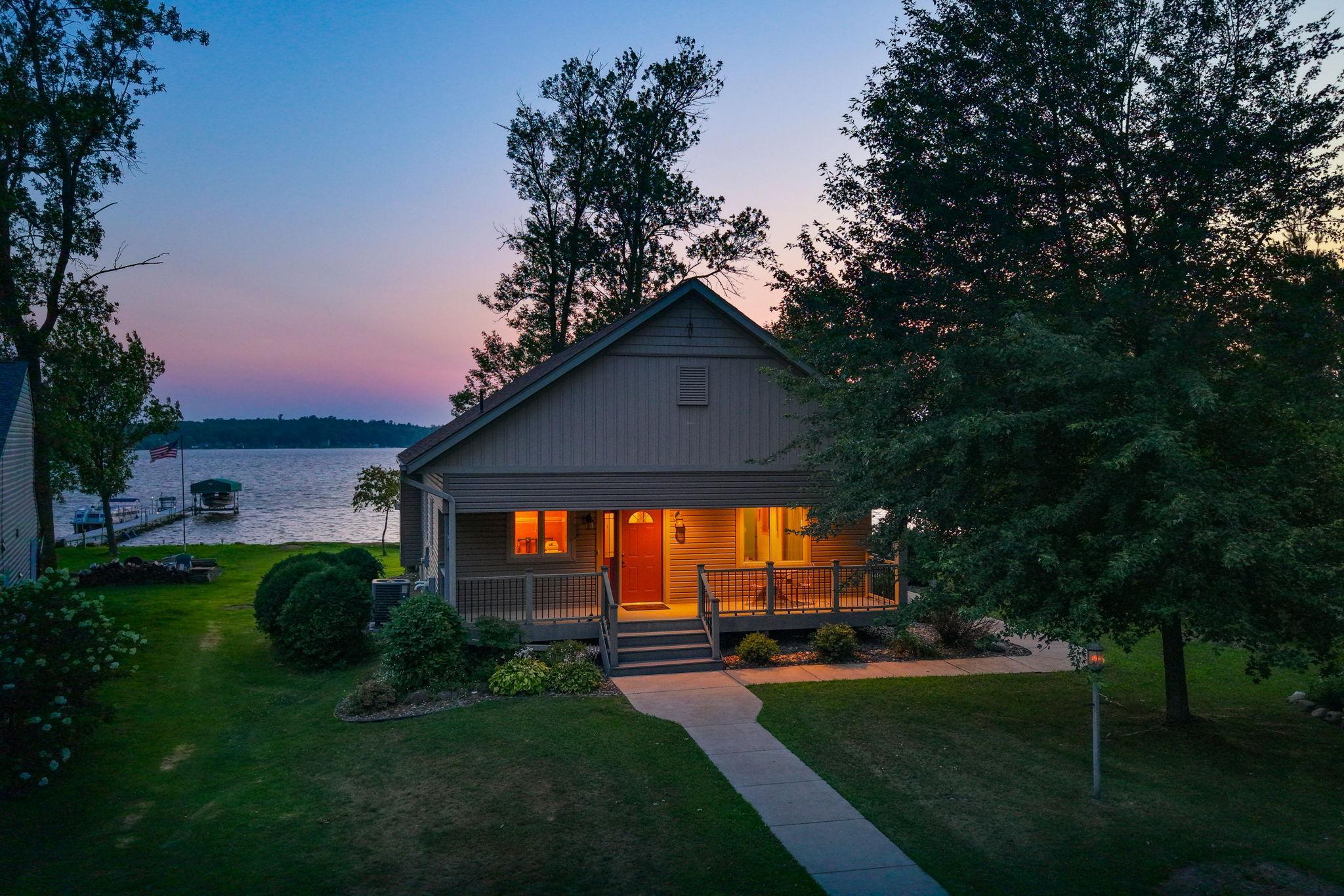 1st image of 50876 Lakeview Dr, Rush City, MN 55069 | MLS# 7078774