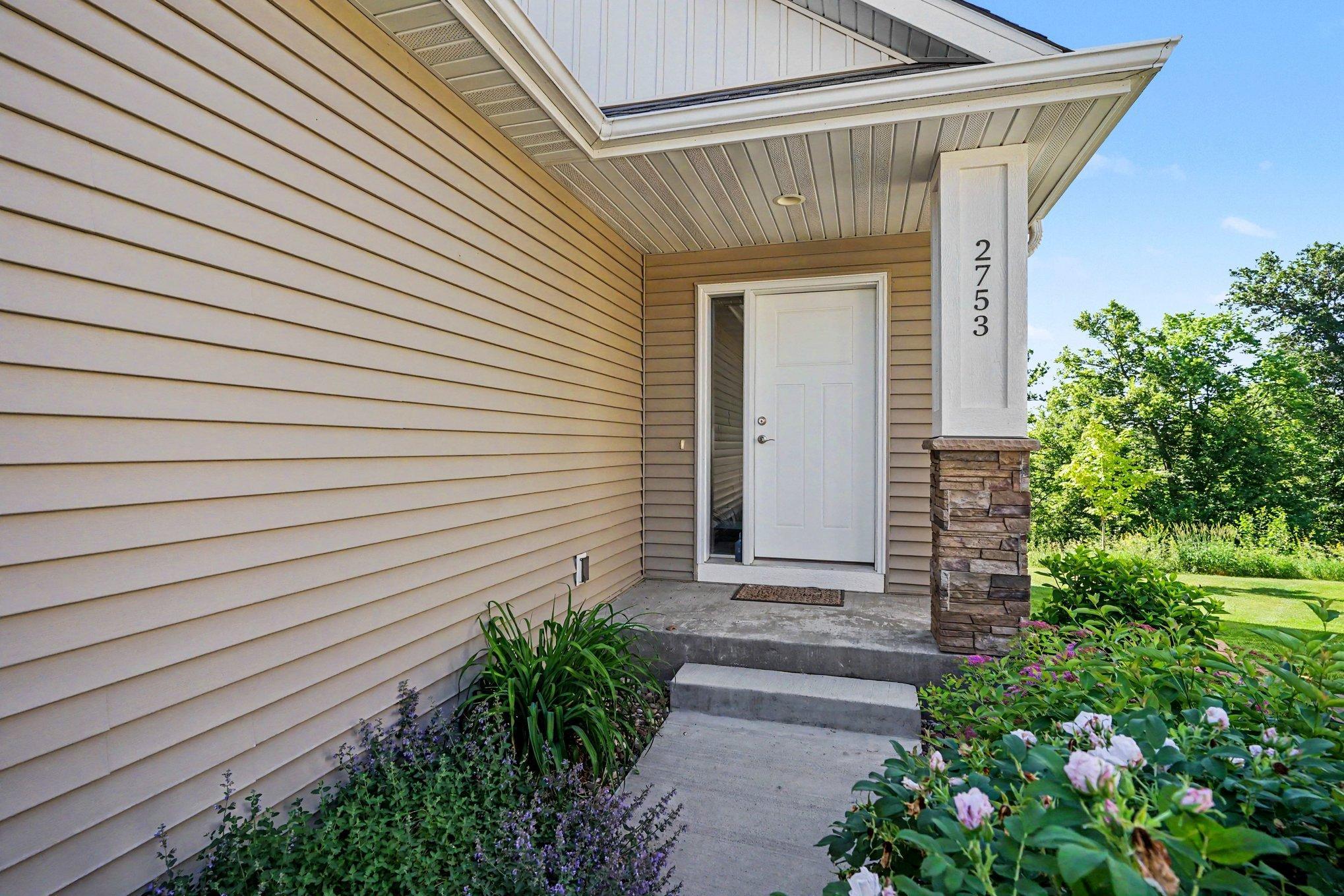 3rd image of 2753 Ridgeview Ln, Red Wing, MN 55066 | MLS# 7078919