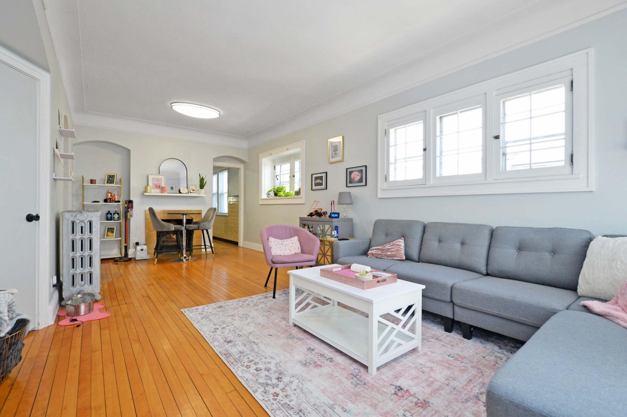 3rd image of 3324 Hennepin Ave, Minneapolis, MN 55408 | MLS# 7078935