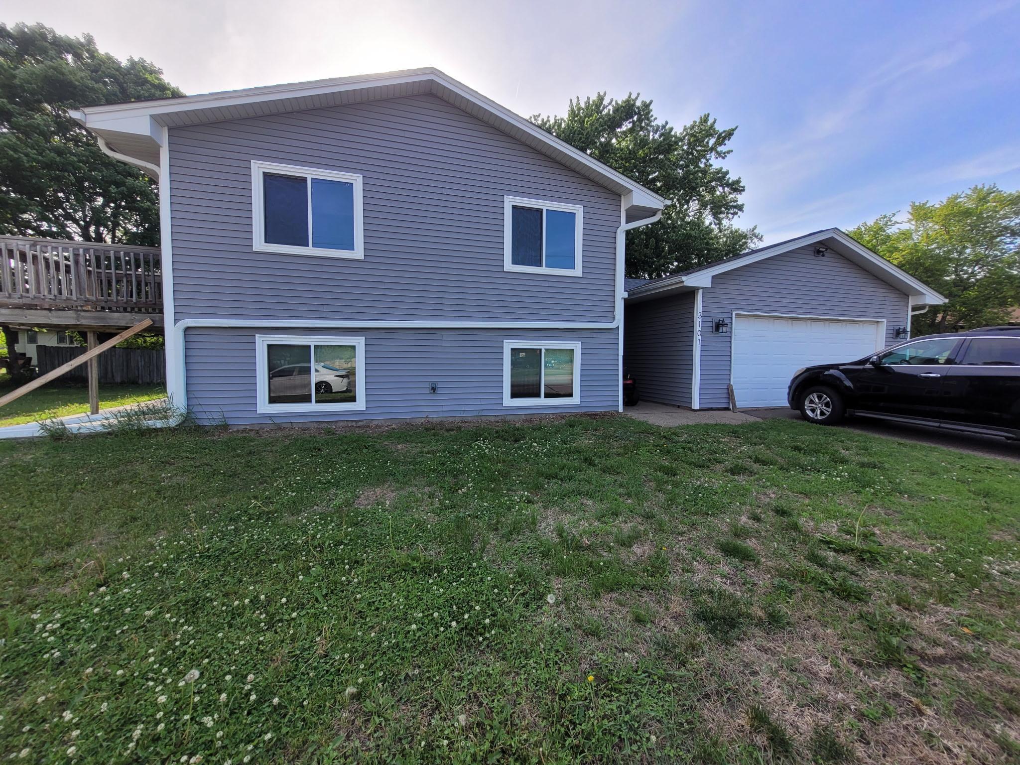 1st image of 3101 81st Ave N, Brooklyn Park, MN 55443 | MLS# 7079108